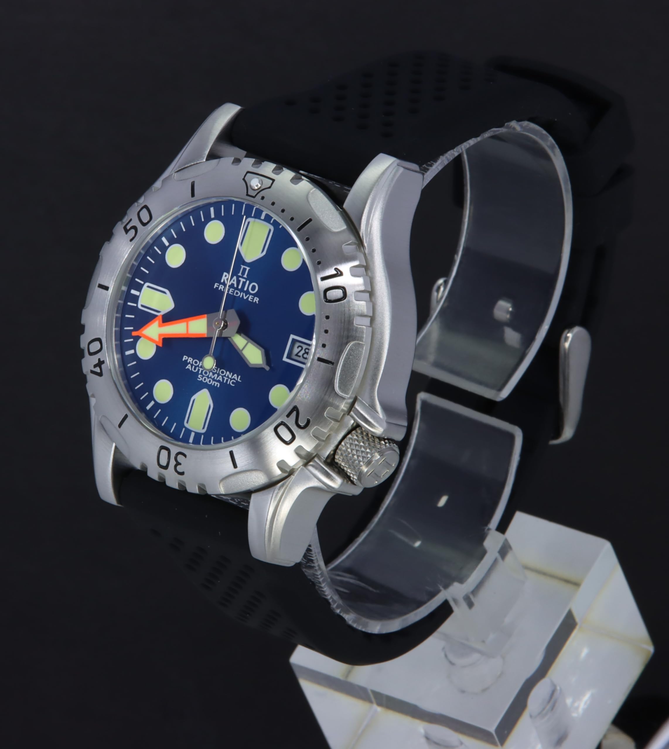 RATIO FreeDiver Professional Dive Watch Sapphire Crystal Automatic Diver Watch 500M Water Resistant Diving Watch for Men (