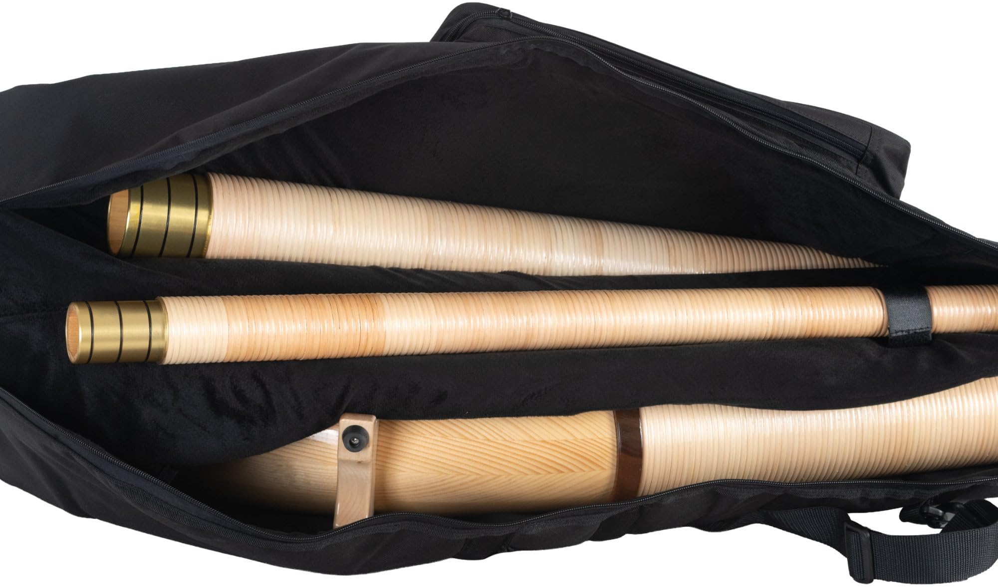 Torba alphorna model najwyższej klasy – długość: 135 cm – element do Ø 28 cm – uchwyt do noszenia i paski plecaka – ścianki działowe pomiędzy częściami rury/tłumikiem plus oddzielna kieszeń