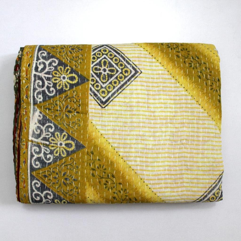 Vintage Throw Kantha Quilt Indian Handmade Bohemian Bedspread Reversible Cotton Ethnic Sari Fabric Embroidered Bedding Blanket Gudari