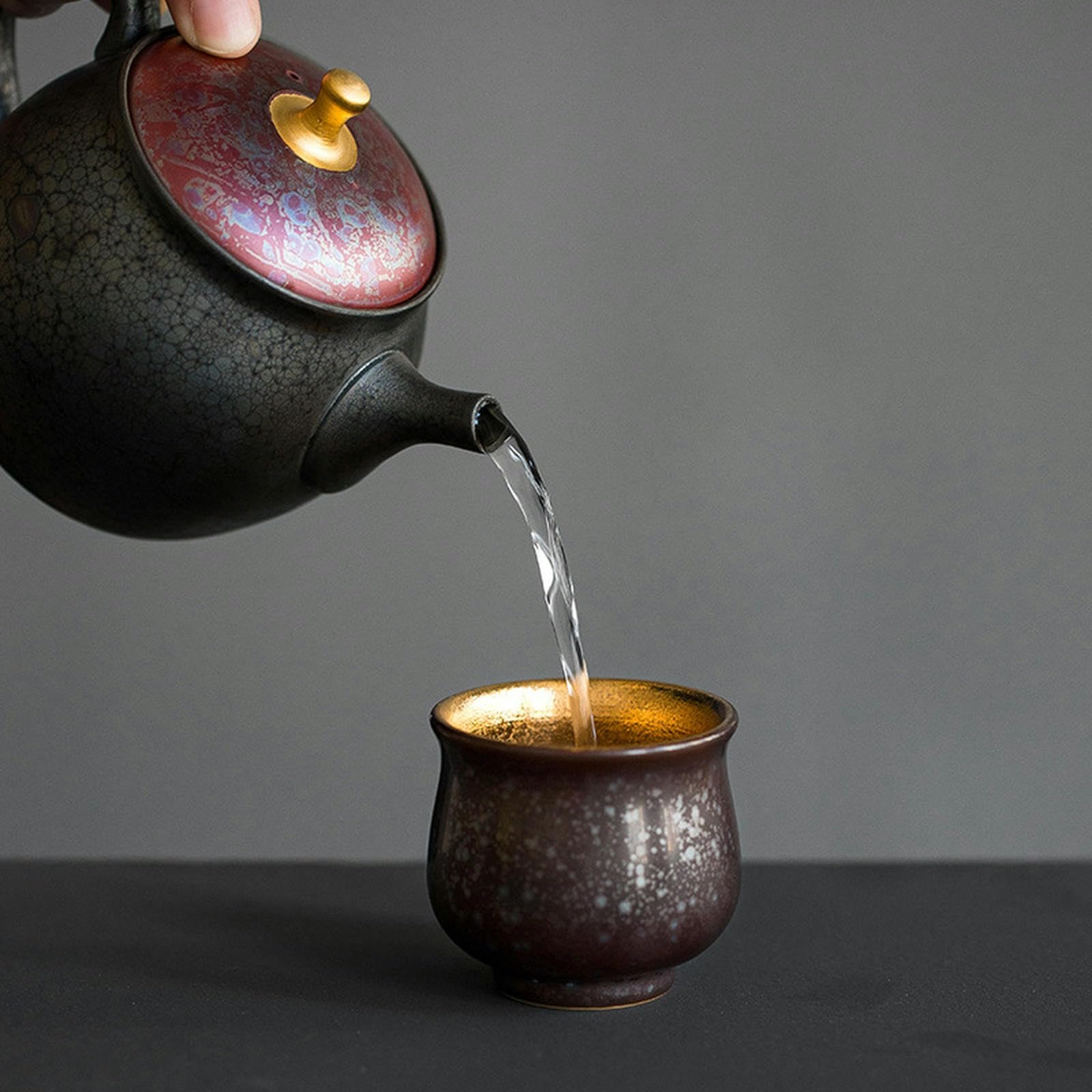 CAPIJIONG Tasse à saké créative en céramique personnalisée de style japonais - Tasse à thé de l'après-midi - Bec doré