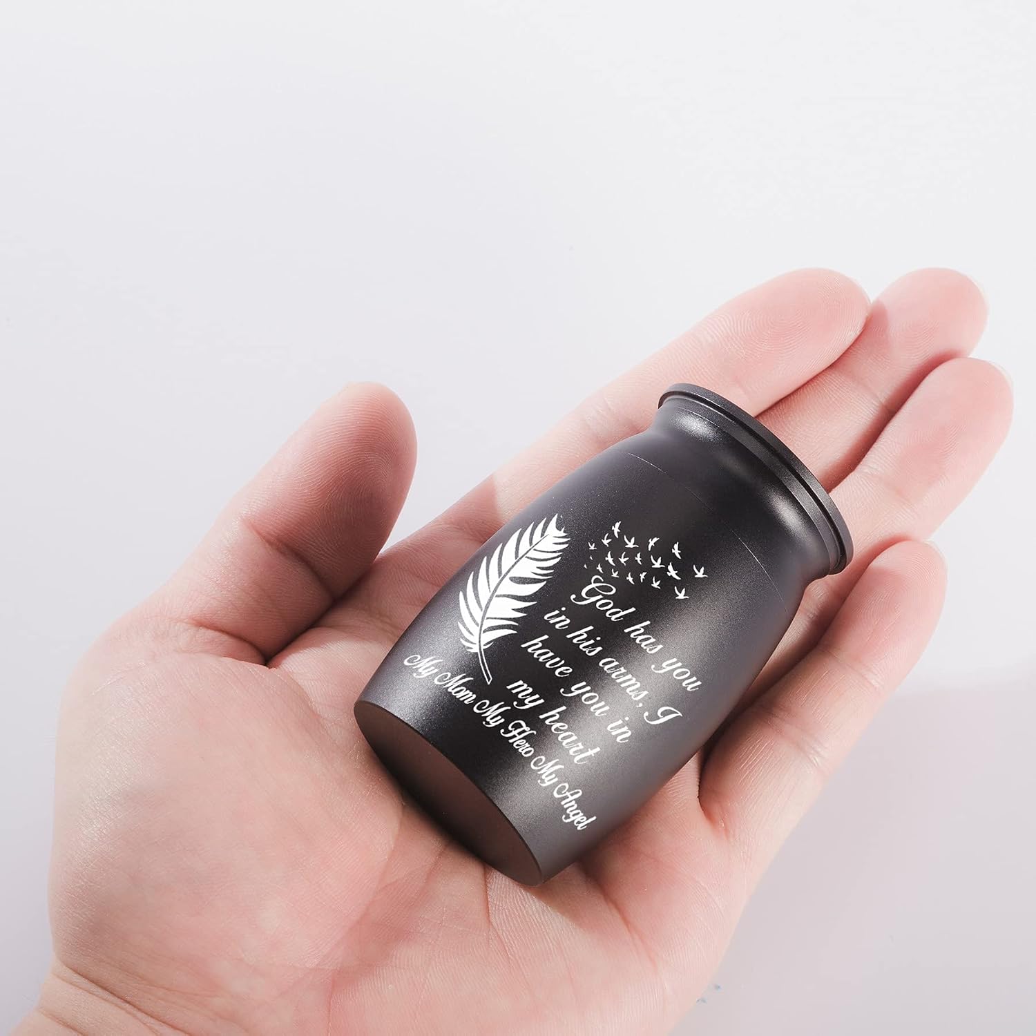 Urns for Mom Ashes, 2.8“ High Small Decorative Urns, Beautiful Peaceful Funeral Keepsake Urn, Handcrafted Cremation Urns, Engraved God Has You in His Arms, I Have You in My Heart for Sharing