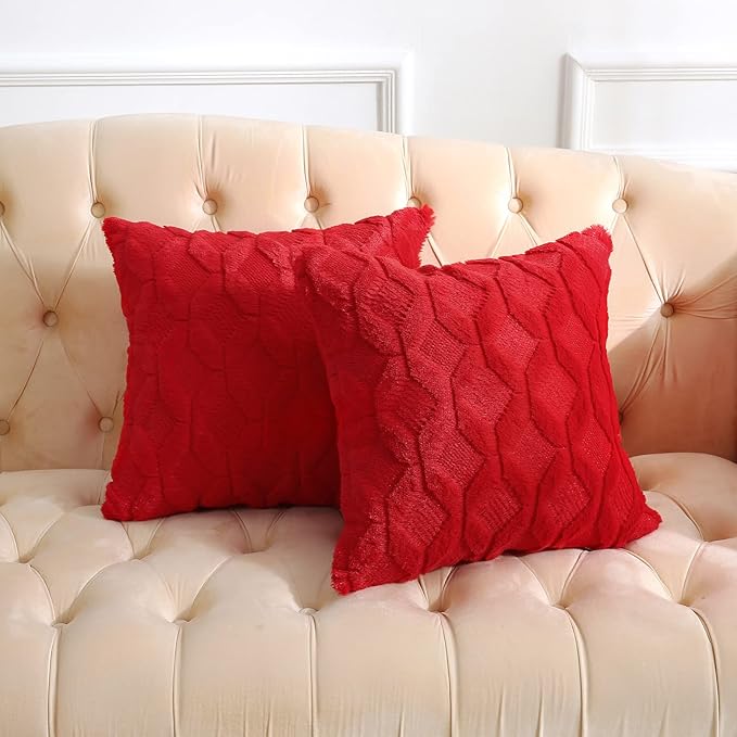 Volcanics Pack of 2 Christmas Faux Wool Throw Pillow Covers 18x18 Inches Decorative Farmhouse Velvet Couch Pillow Case Soft Plush Square Boho Cushion Pillowcase, Red