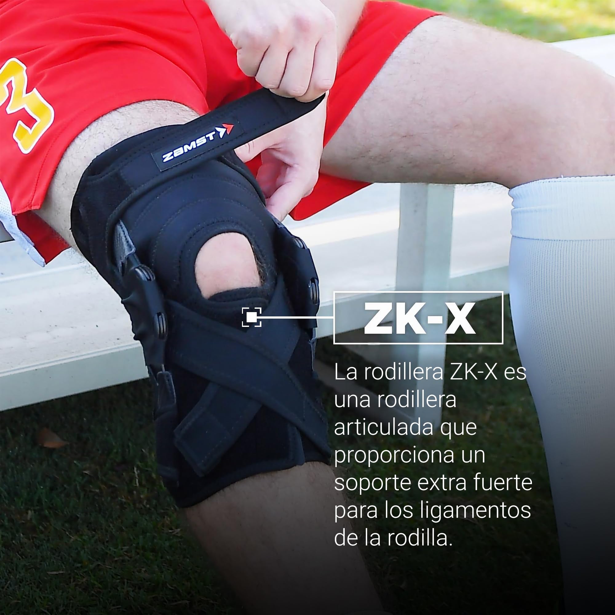 Zamst ZK-X Rodillera Deportiva - Rodillera de Compresión Extrafuerte para Hombres y Mujeres con Bisagras de Metal, para Esguinces de Ligamentos Moderados a Severos de LCA, LCM y LCL - S