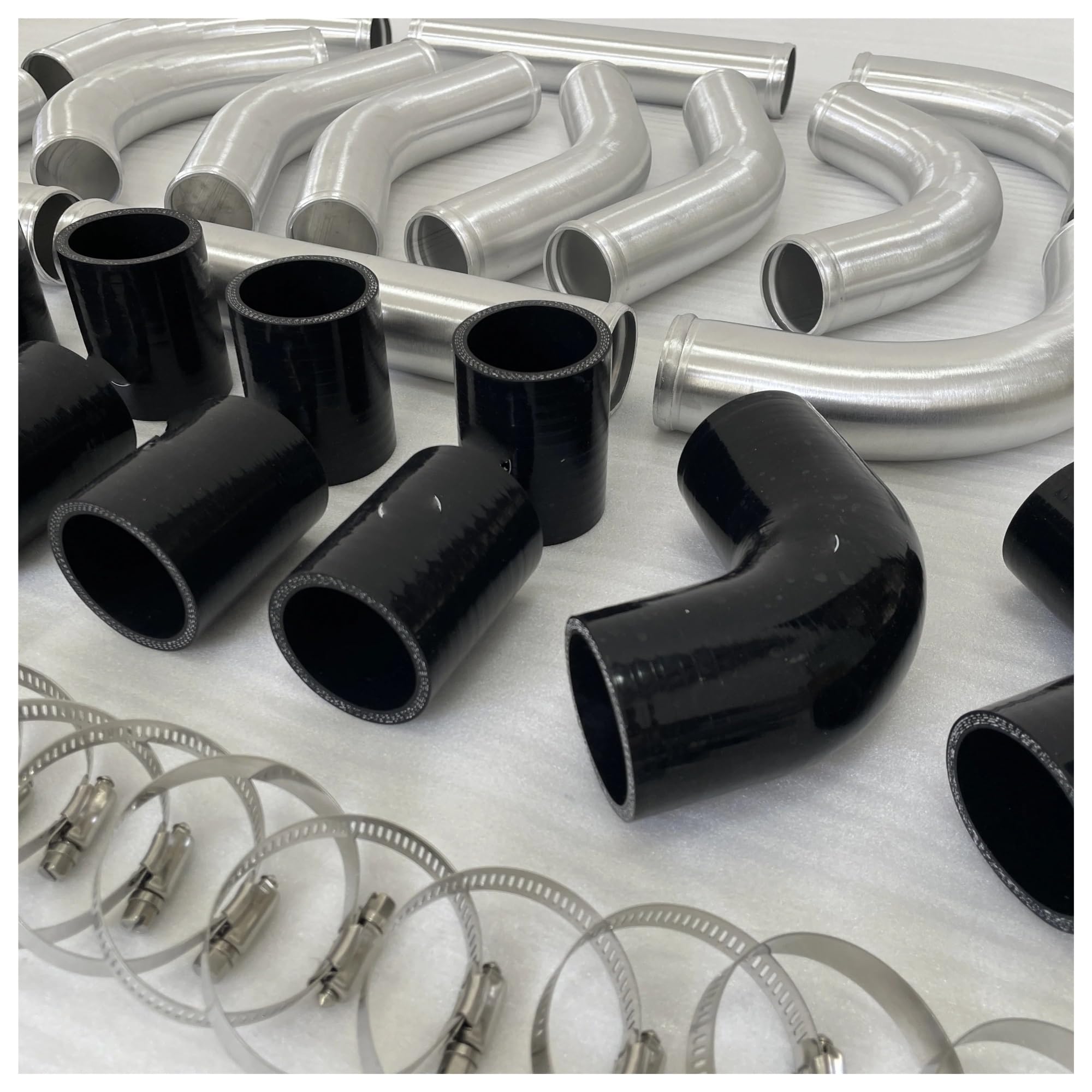 Aluminiowy Uniwersalny Zestaw Rur Turbo Intercooler + Rura + Złączka Węża Chłodnica intercooler