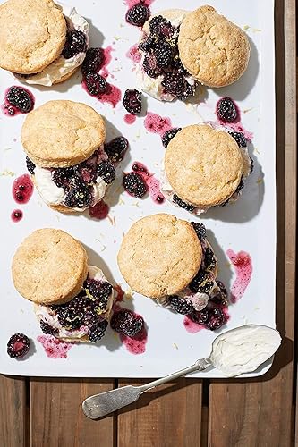 Miniatura 5 de Bob's Red Mill Harina de maíz orgánica de molienda media, 24 onzas