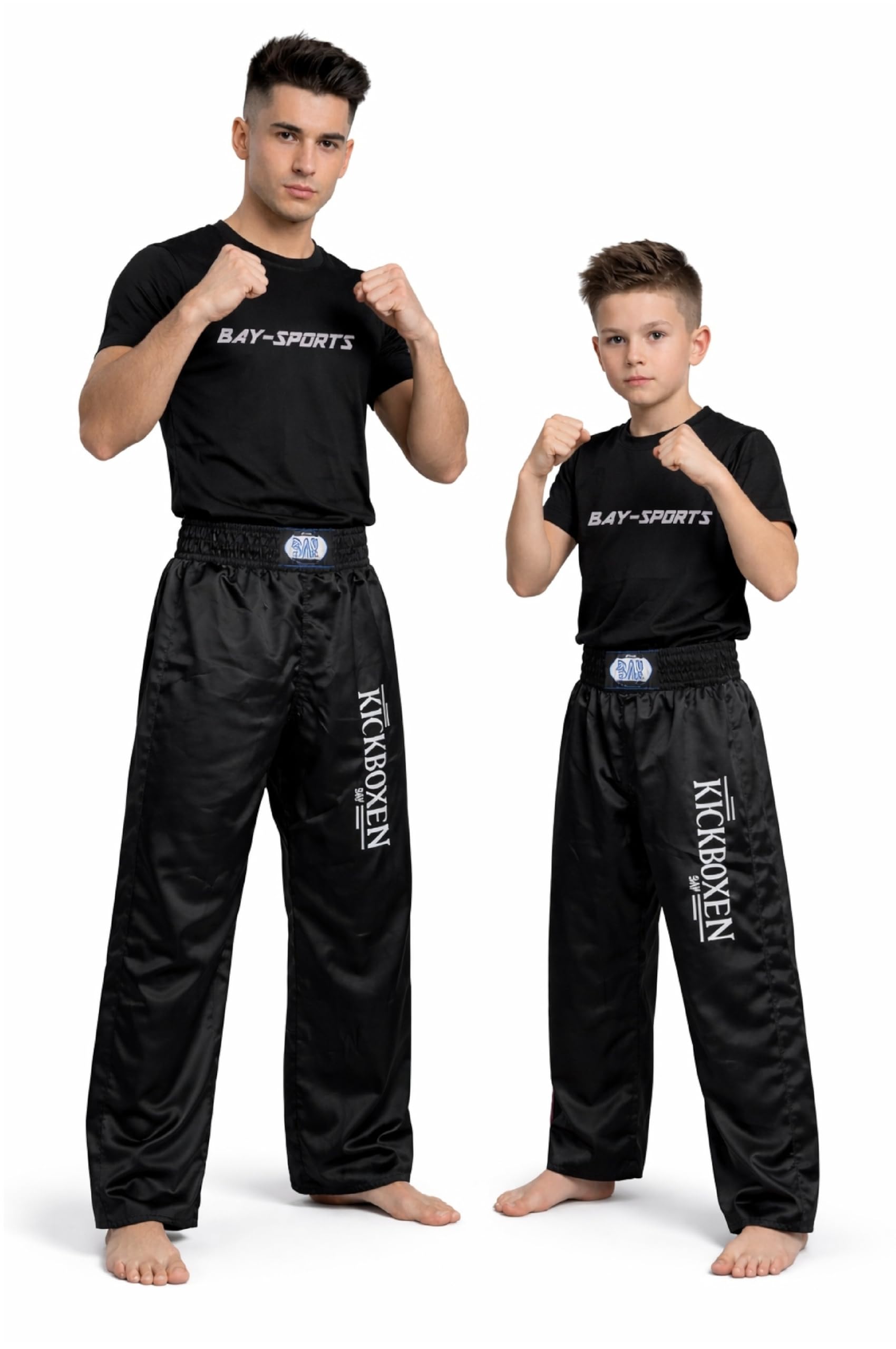 BAY Edel Stick Kickboxhose Kampfsporthose Schwarz lang Polyester gestickter Schriftzug Kickboxen Größen 6XS - XXL