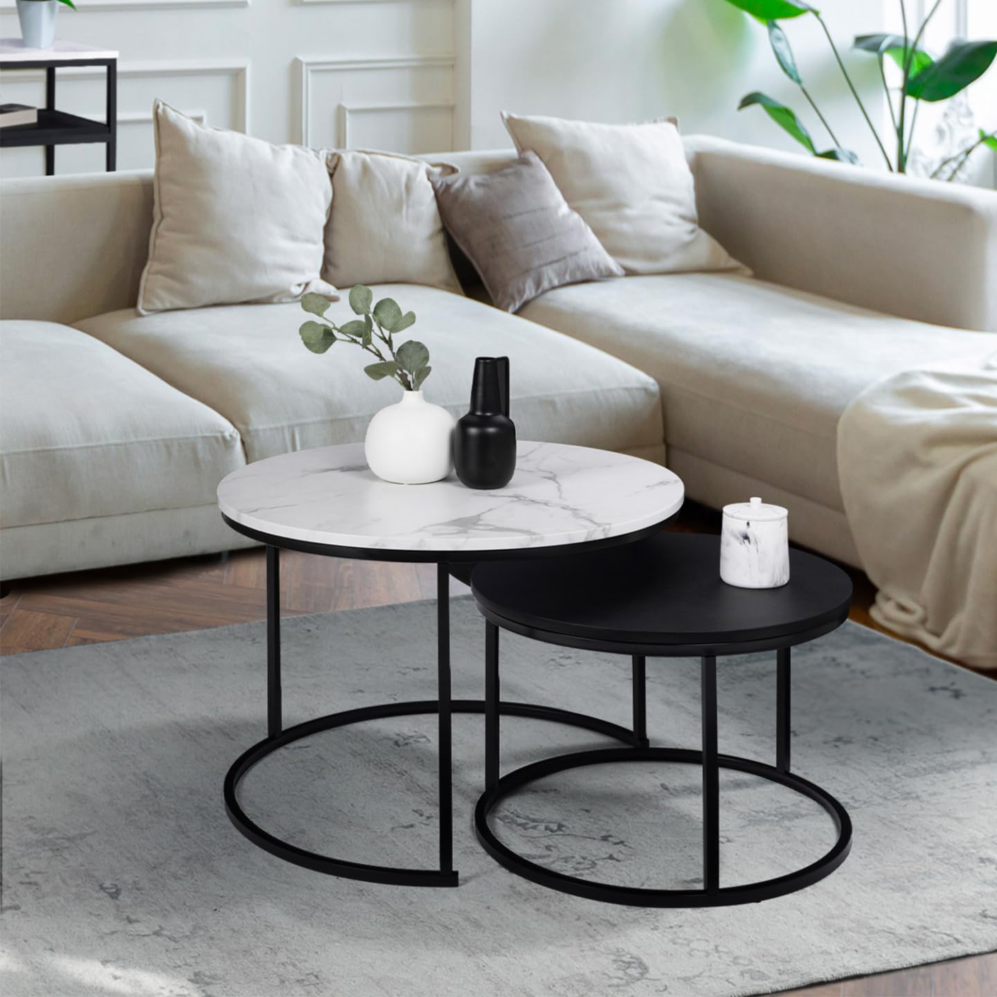 IDMarket - Lot de 2 Tables Basses gigognes Alaska Rondes 54/70 Effet marbre et Noir Pieds métal