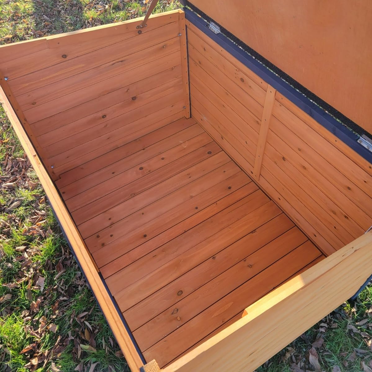 Animal Valley Natura - Casita de perro con techo plano - Madera y alquitrán - 116 x 82 x 79 cm - Talla XL - Beige y Verde - para perros de tamaño mediano