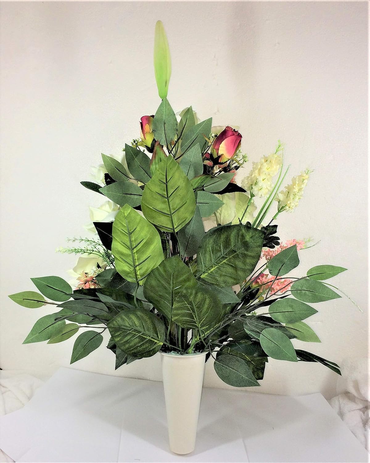 LBA Centro de Flores Artificiales para Cementerio, Preparado para Introducir en los Botes de Tumbas o Nichos. Varios Modelos. (Blanco y Rosa)