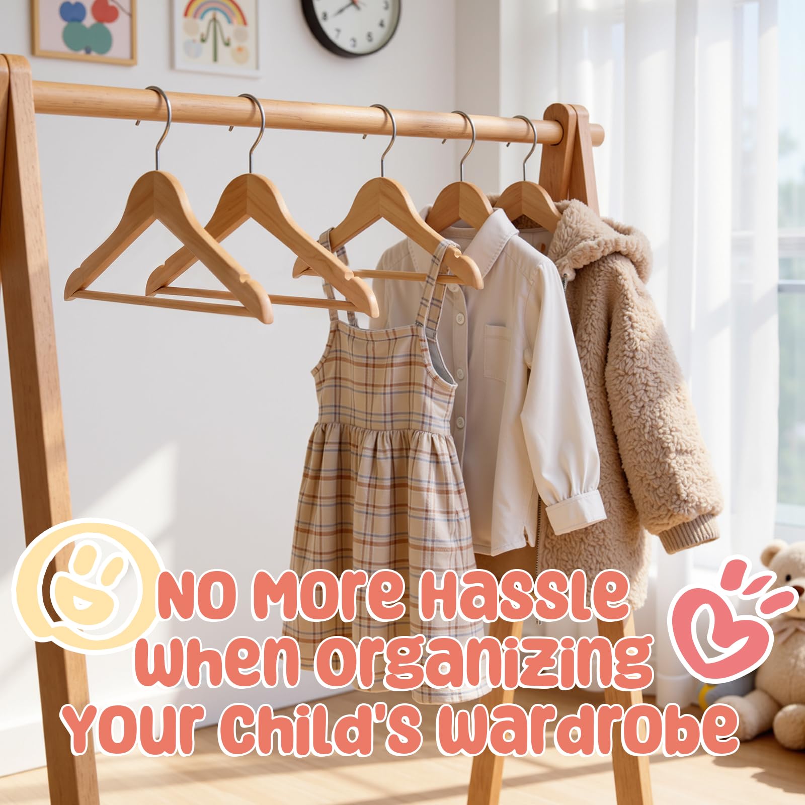 Perchas de madera para niños, paquete de 20 perchas de madera maciza para bebés, perchas para niños de 12.6 pulgadas con barra para pantalones, muescas de hombro, ganchos giratorios, para ropa