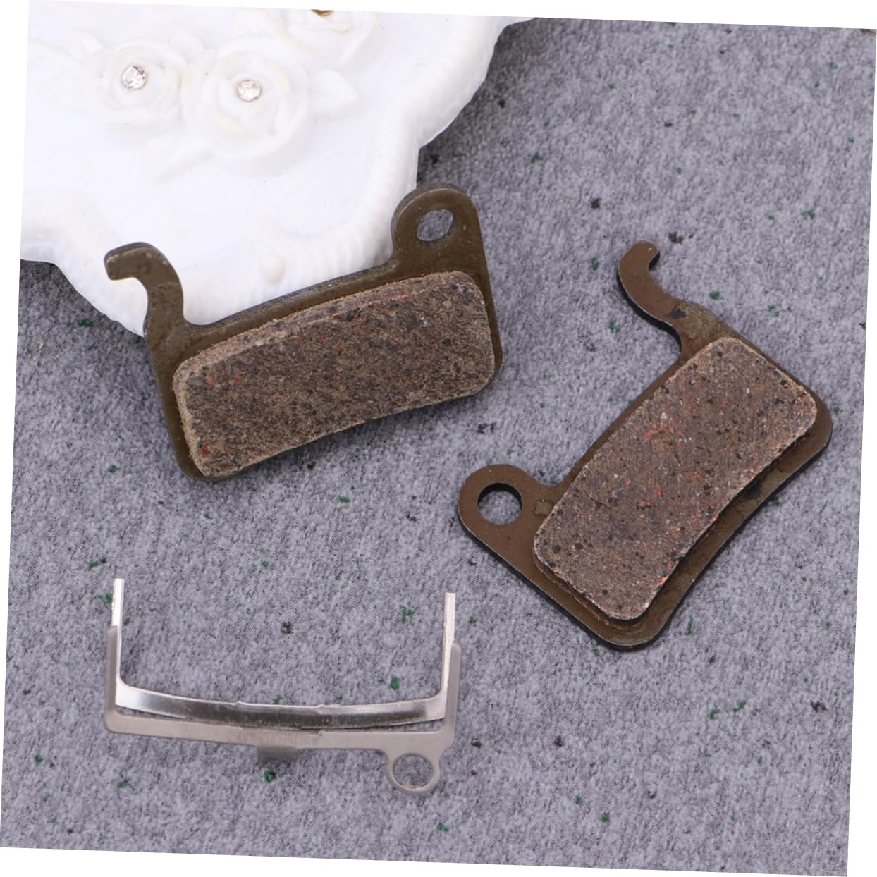 iplusmile 6 Ensembles coussin de frein plaquette de frein pour plaquettes de frein à disque de vélo plaquettes de frein pour vélo Kit de paires plaquette de frein vtt tapis de frein