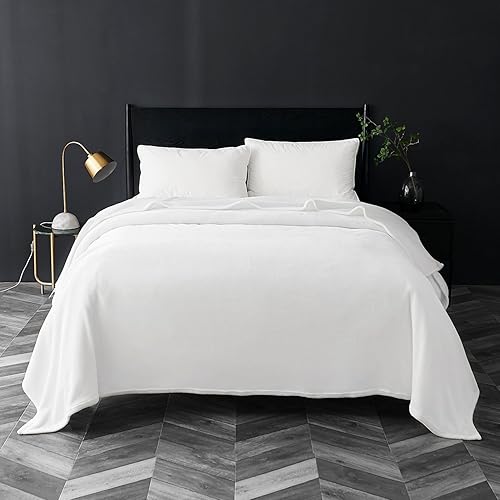 Miniatura 3 de Bedsure GentleSoft - Manta de forro polar, tamaño King, color blanco, manta de cama suave, ligera, acogedora, mullida, de microfibra de lujo, 108 x