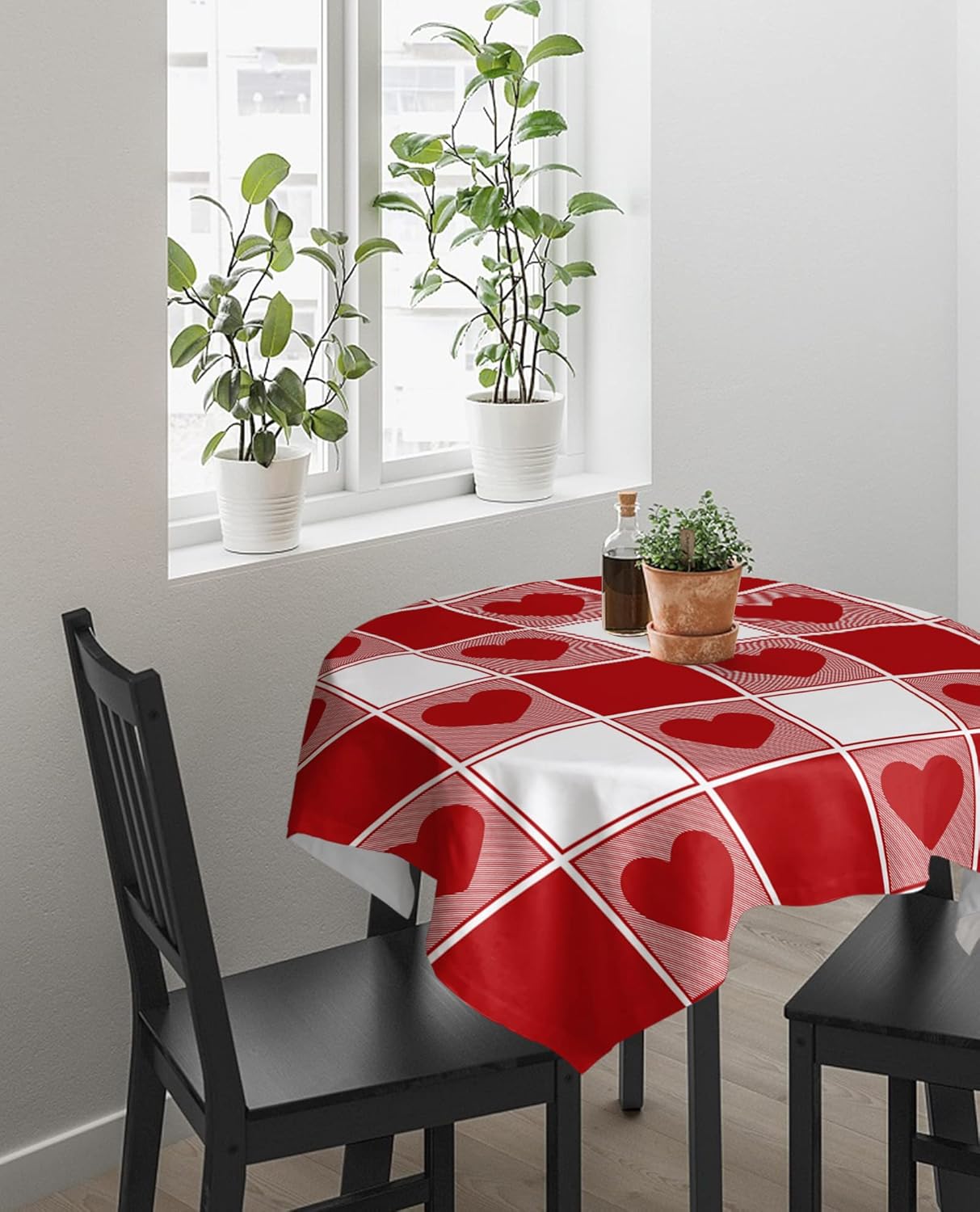 Square Valentine Tablecloth Waterproof & Stainproof Valentine Day Tablecloths,Red Love Heart Buffalo Plaid Check Table Cloth Washable Polyester Wrinkle-Free Fabric Table Cover for Dining/Party/Wedding