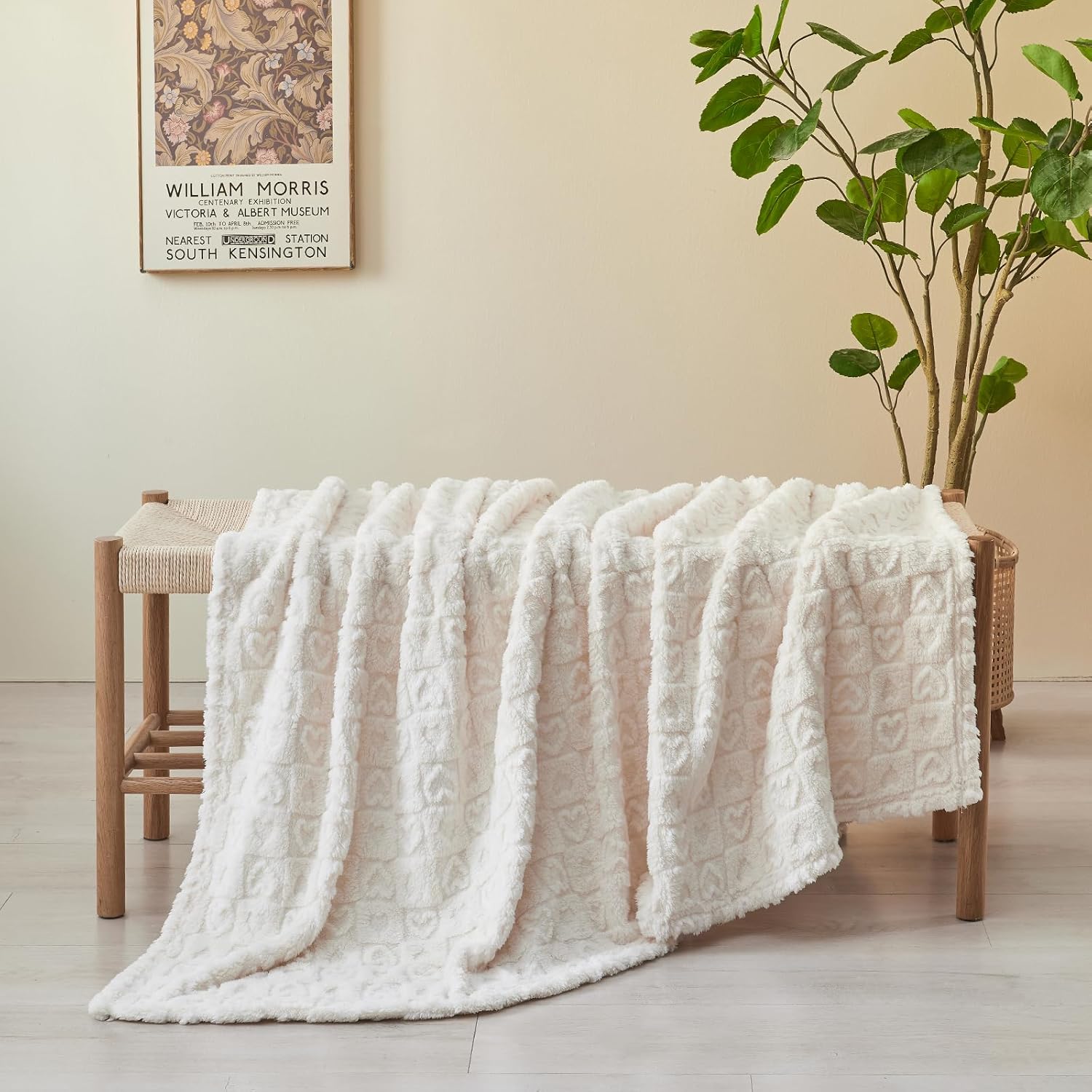 lifein Throw Blanket for Couch-Cream Heart Boho Throw Blanket, Soft Fleece Plush Lightweight Blankets&Throws for Woman, Fuzzy Decorative Blankets for Livingroom Bed Sofa Chair(50x60in,Cream) - Image 7