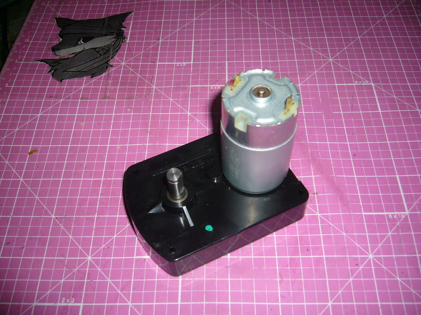 #US, 9VDC, 3-1.2 X 2-1/2, 0.312 Shaft, 60, Pump, Great Cond