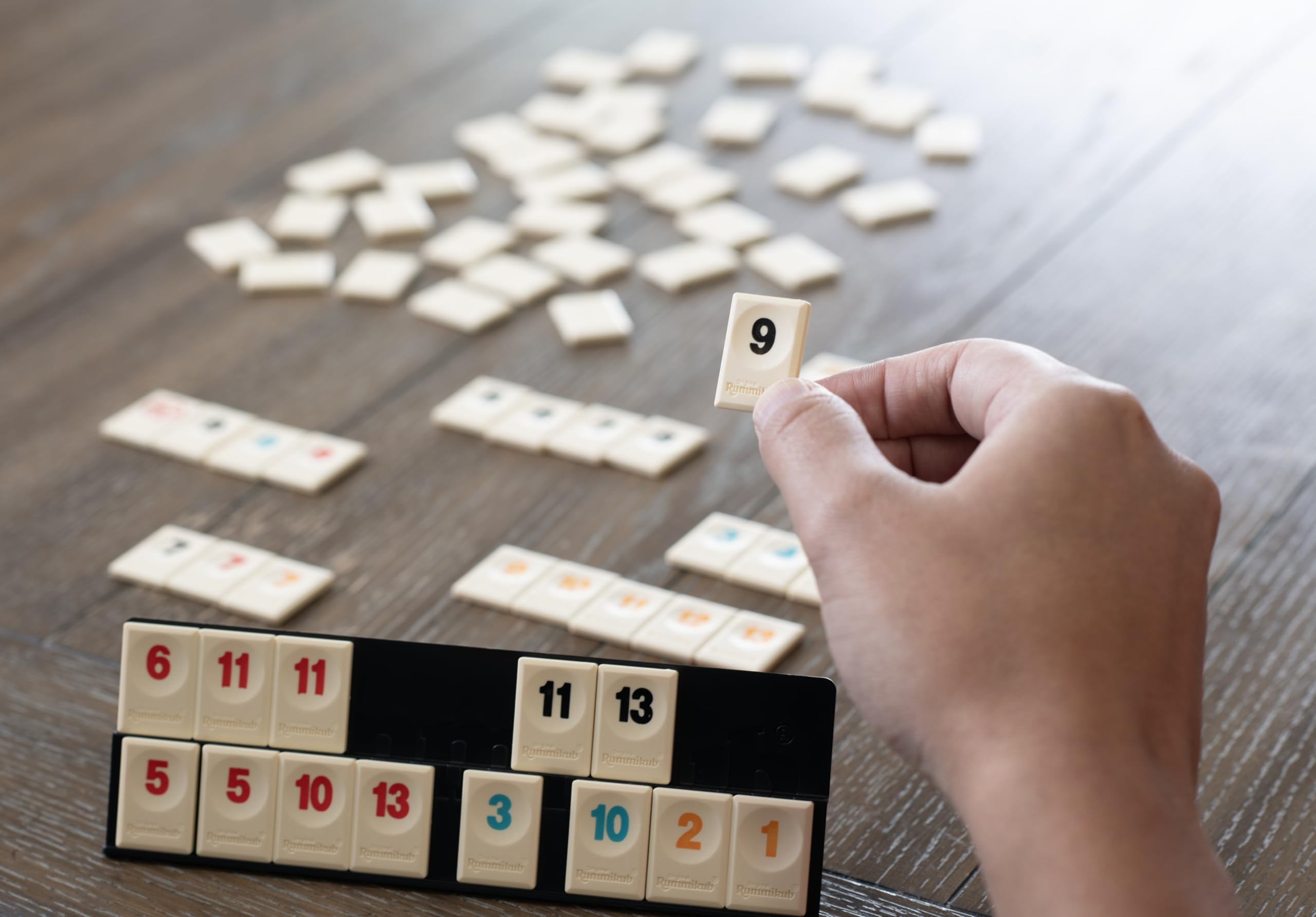 RUMMIKUB - Compact Travel Edition - Juego de Mesa de Viaje para Niños y Adultos - A Partir de 6 Años - Incluye Bolsa de Transporte - Versión Portátil - de 2 a 4 Jugadores