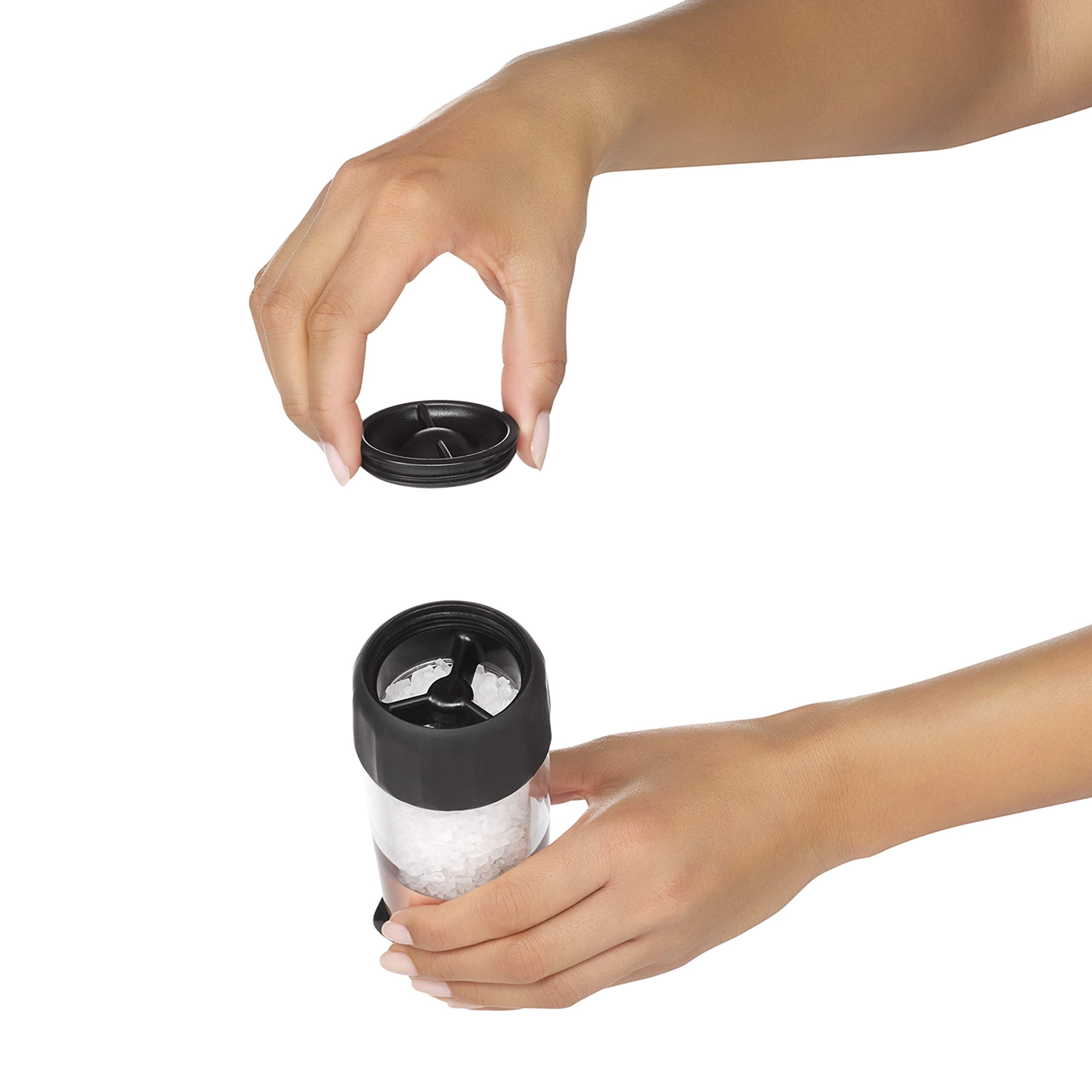 oxo good grips accent mess free pepper grinder