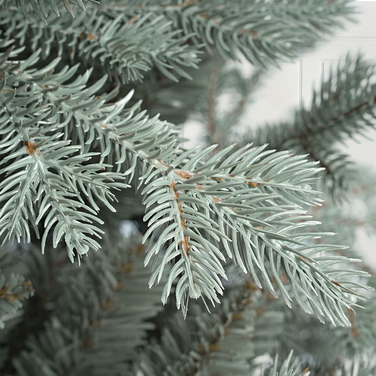 SALCAR 210 cm Künstlicher Weihnachtsbaum aus 80% PE, Natürliche Blaugrau Tanne, Christbaum mit Schnellaufbau-Klappsystem und Metallständer