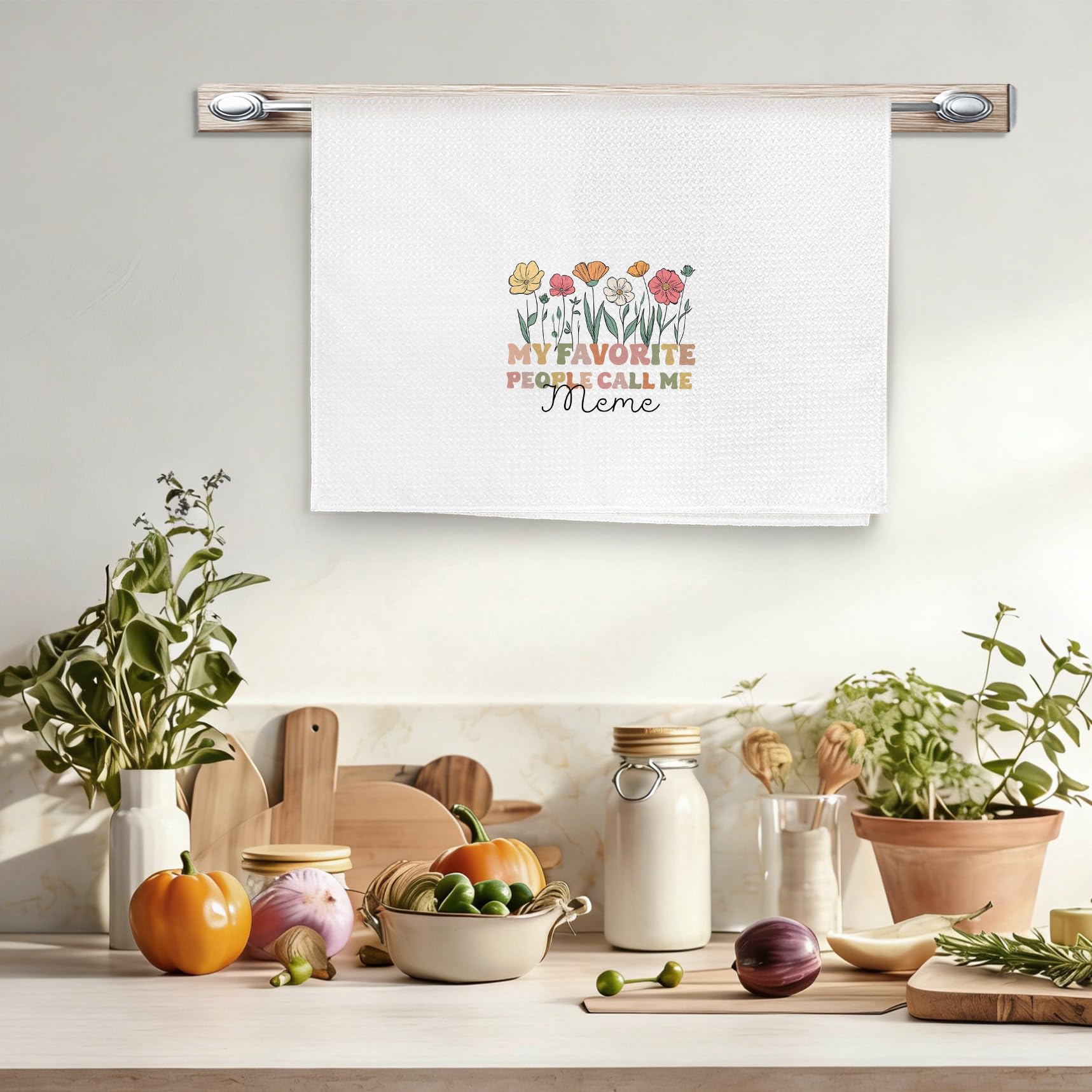 Meme Gifts Kitchen Towels, Mema Grandma Gifts from Grandkids Mother's Day Hand Towels for Bathroom Decor, My Favorite People Call Me Meme Dishcloths Dish Towel for Kitchen, 16x24 Inches