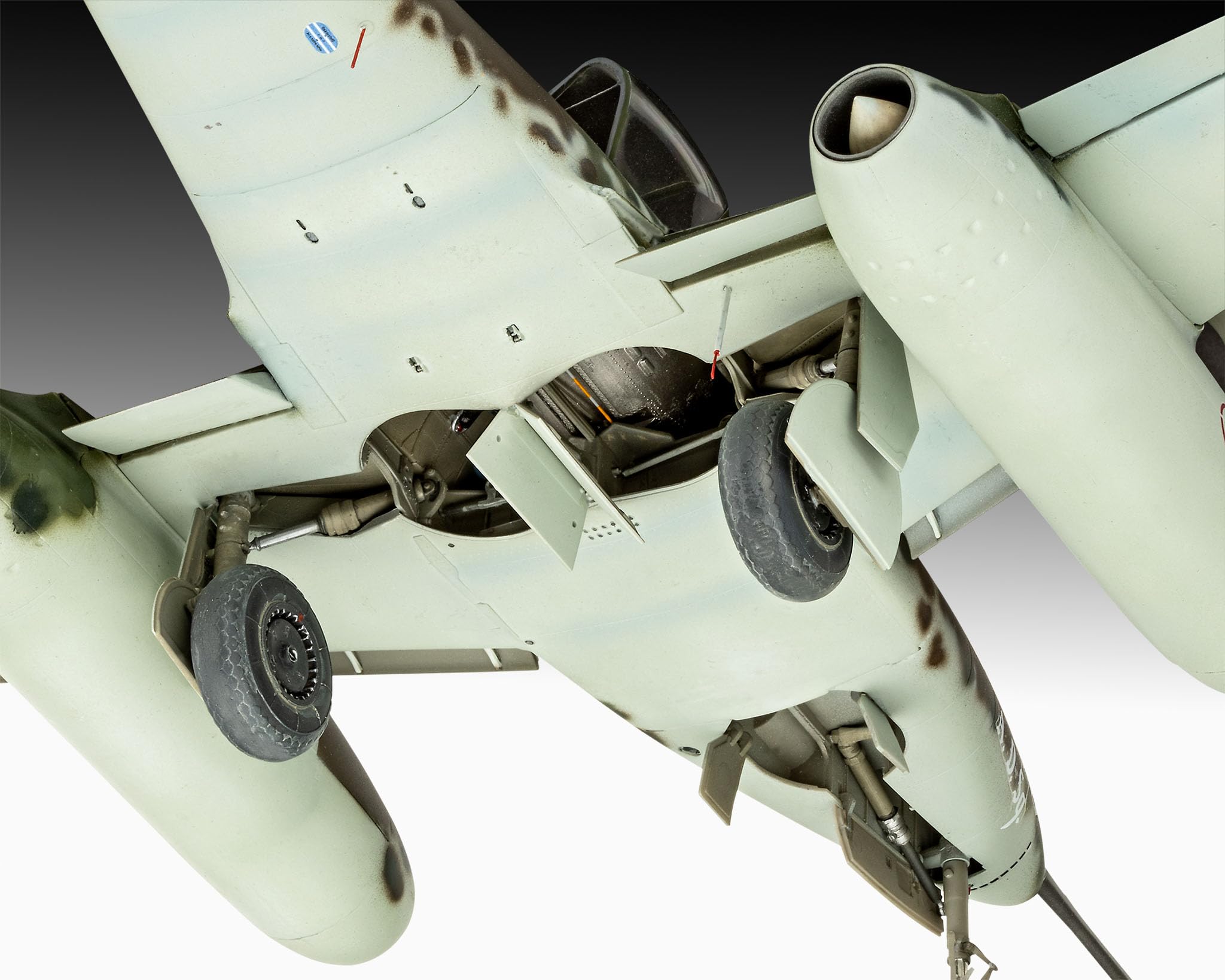 Amazon | ドイツレベル 1/32 ドイツ メッサーシュミット Me262A-1a/U4