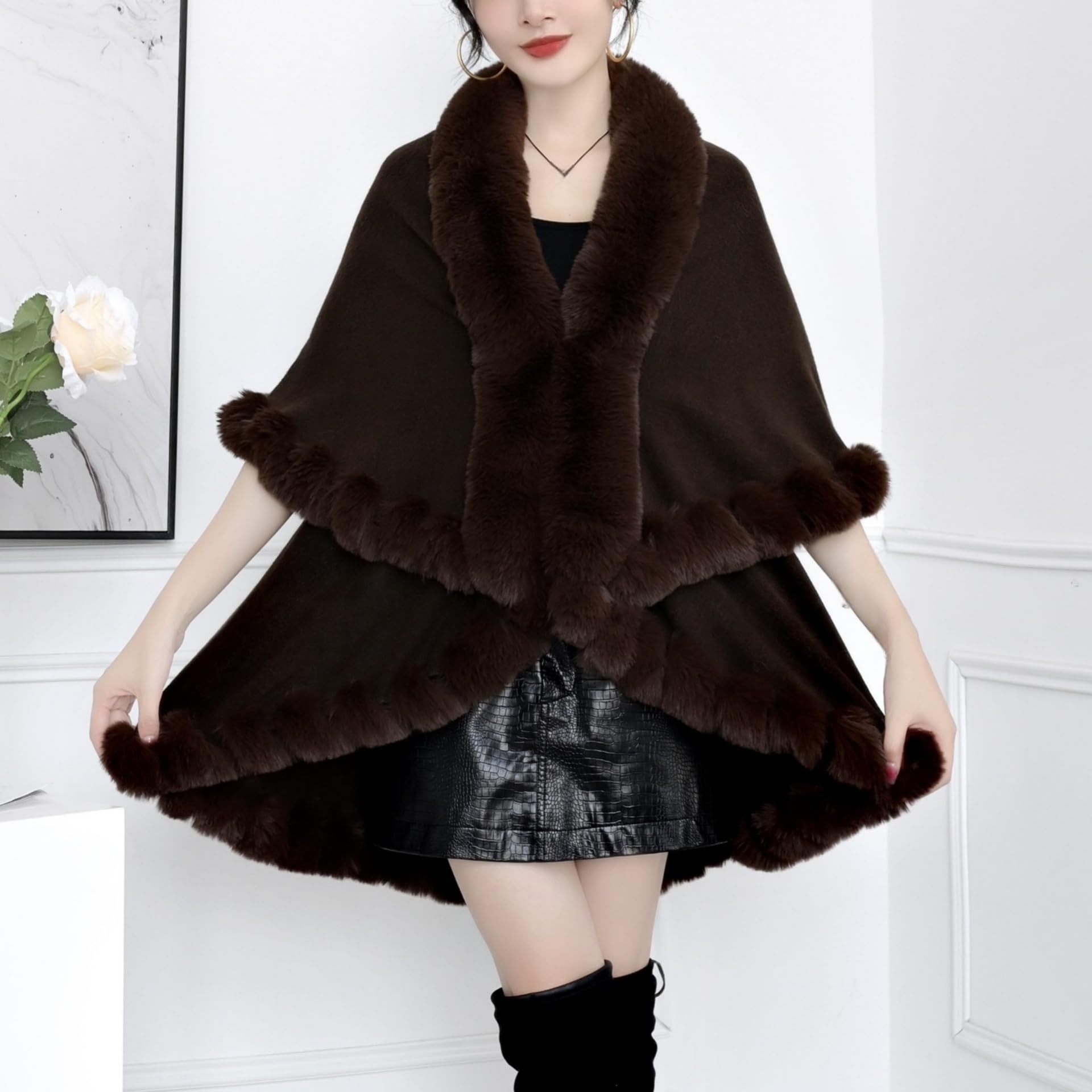 Generico Mantella da Donna con Scialle Poncho Caldo in Pelliccia Sintetica di Coniglio Eleganti Poncho Drappeggiati Cappotti con Collo di Pelliccia Scialli E Stole per Abiti da Sposa da Sera