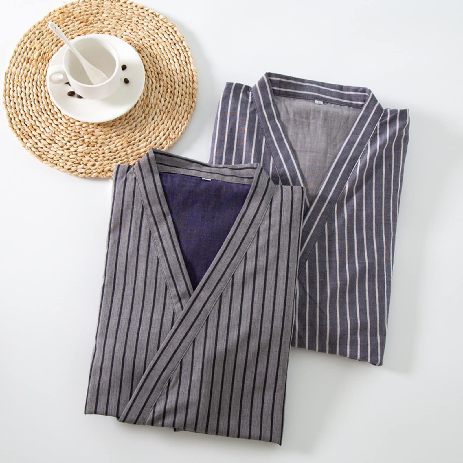 Hombres Kimono Robe Cotton Yukata SPA Sauna Albornoz Sleepwear Kimono de Rayas japonesas para Hombres