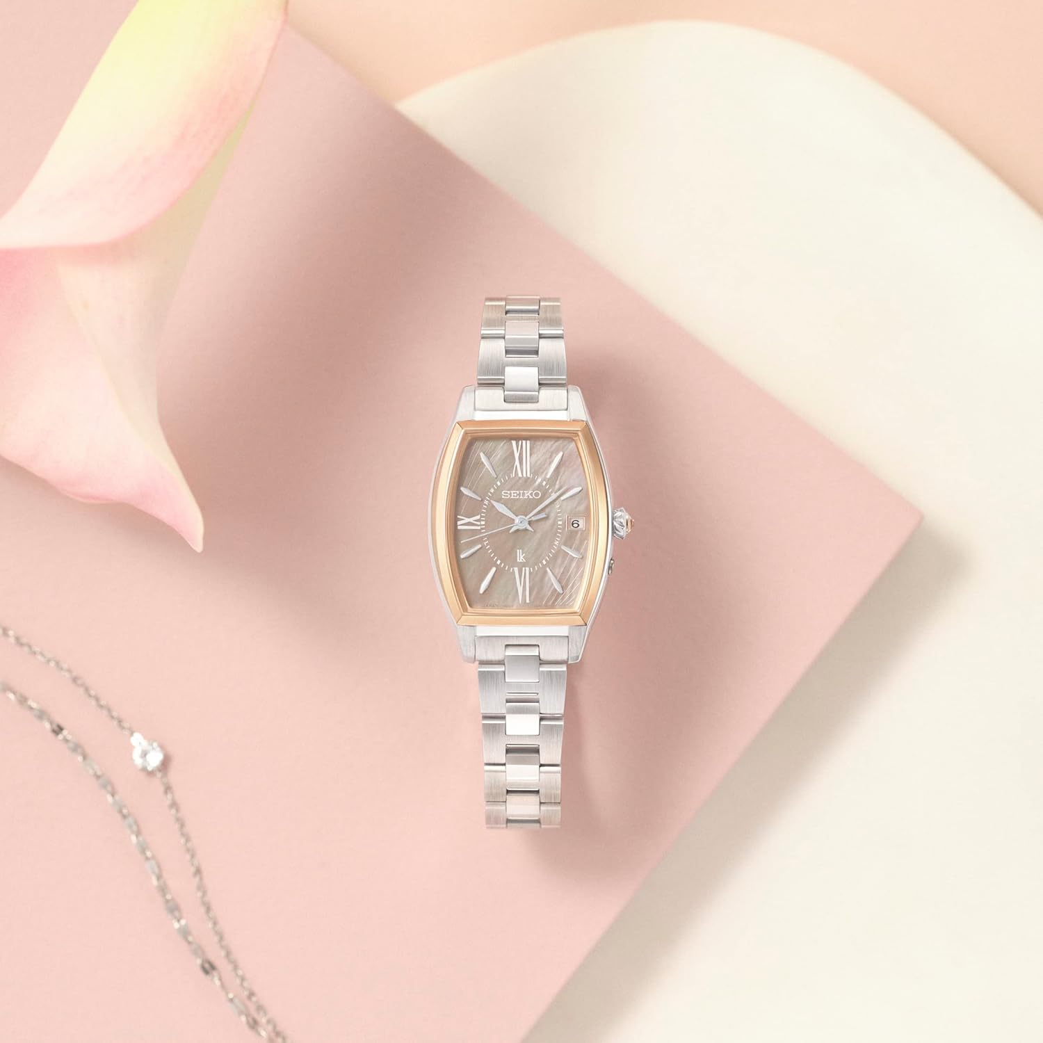 SEIKO SSQW072 [LUKIA Grow Solar Radio Correction Metal Band Ladies] Watch Imported from Japan Feb 2023 Model, gold