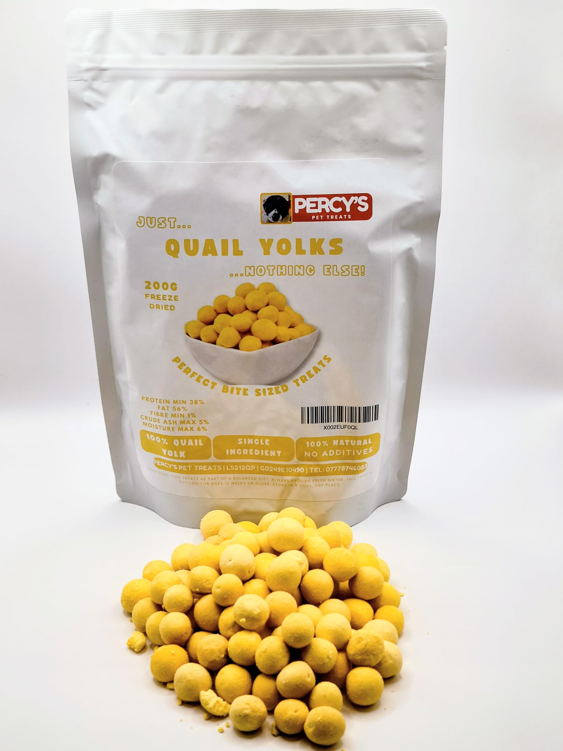200g Quail Yolk Freeze Dried - Allergen Free & Hypoallergenic Treat for Cats and Dogs - Locked in freshness, High in Protein Nibbles, Pet Treats, Food Topper