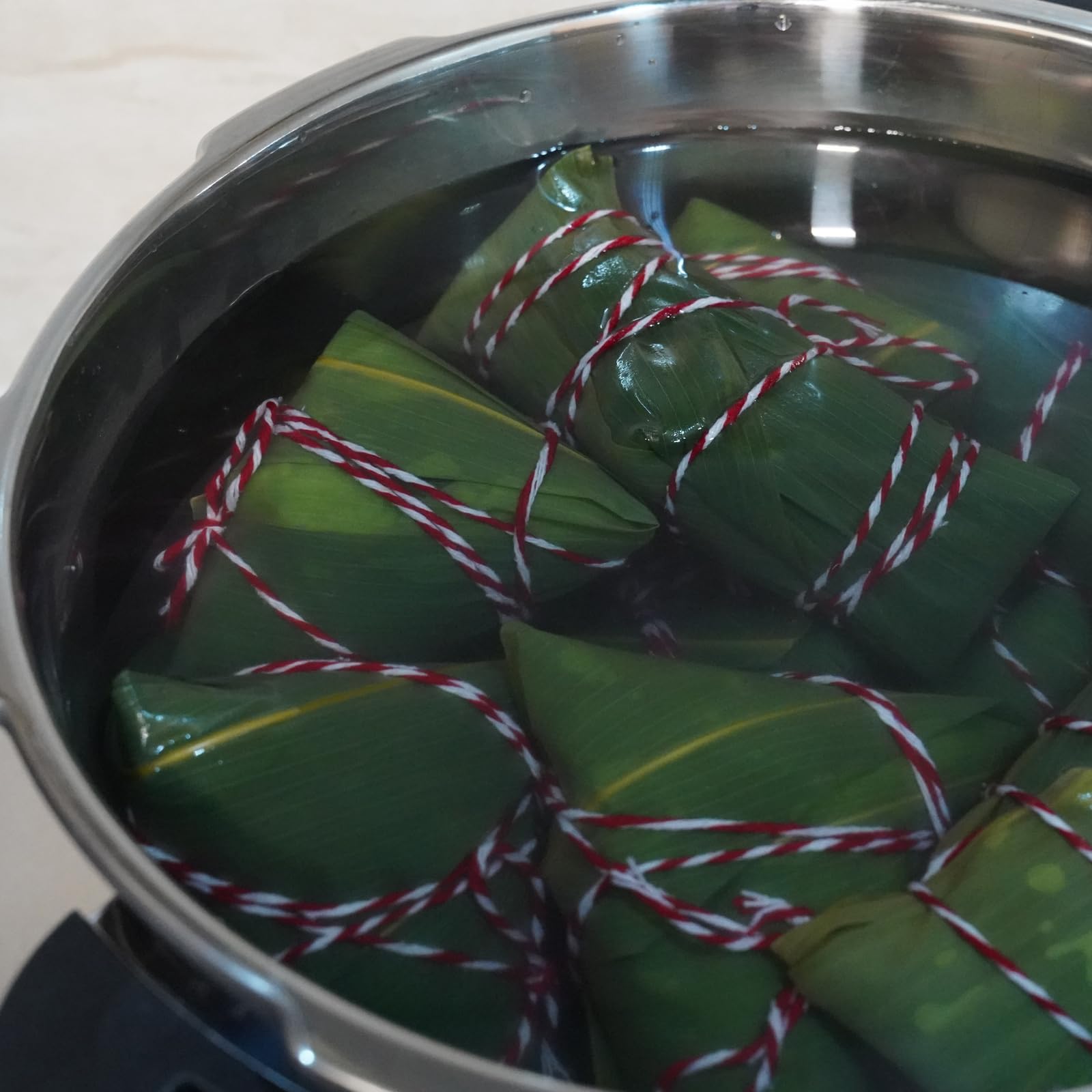 Rainlily Wen Hojas de bambú, 50 unidades, sustitutos de hoja de plátano de bambú, sustitutos de hoja de ti, sustitutos para cocinar sushi al vacío, envoltura de hojas de bambú, alimentos, decoración
