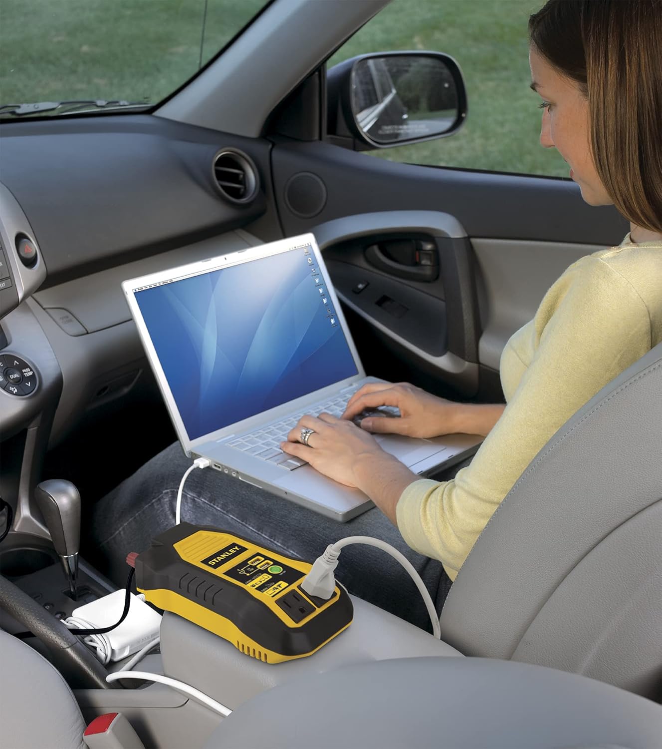 STANLEY PI500S Power Inverter 500W Car Converter: Dual AC Outlets, 3.1A USB Ports, 12V DC Adapter, Battery Clamps : Automotive