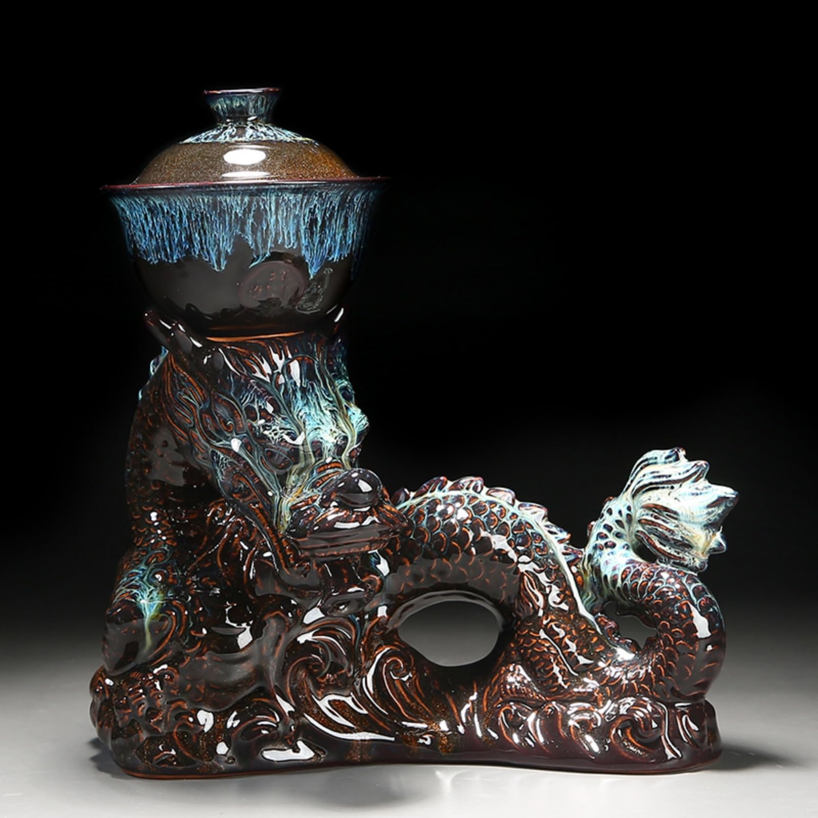 Chiński zestaw do herbaty Gongfu – ceramiczny czajniczek z zaparzaczem, 8 filiżanek, półautomatyczny, z motywem smoka do herbaty liściastej