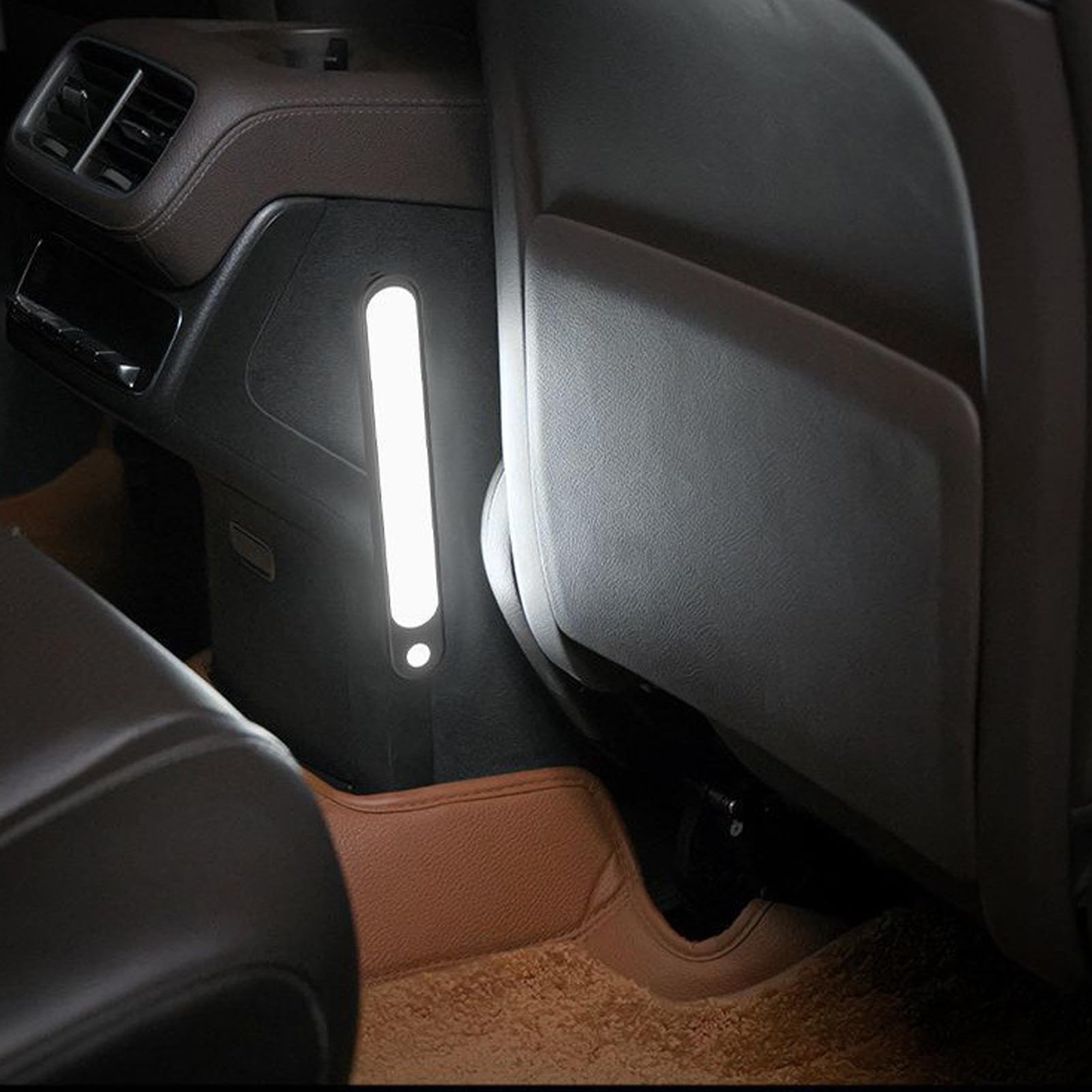 LED Światło Bagażnika - Automatyczne Ładowanie LED Świetlne Tył | USB Magnetyczne Oświetlenie Kopułowe Lampa Sufitowa dla Samochodów, Ciężarówek i Namiotów