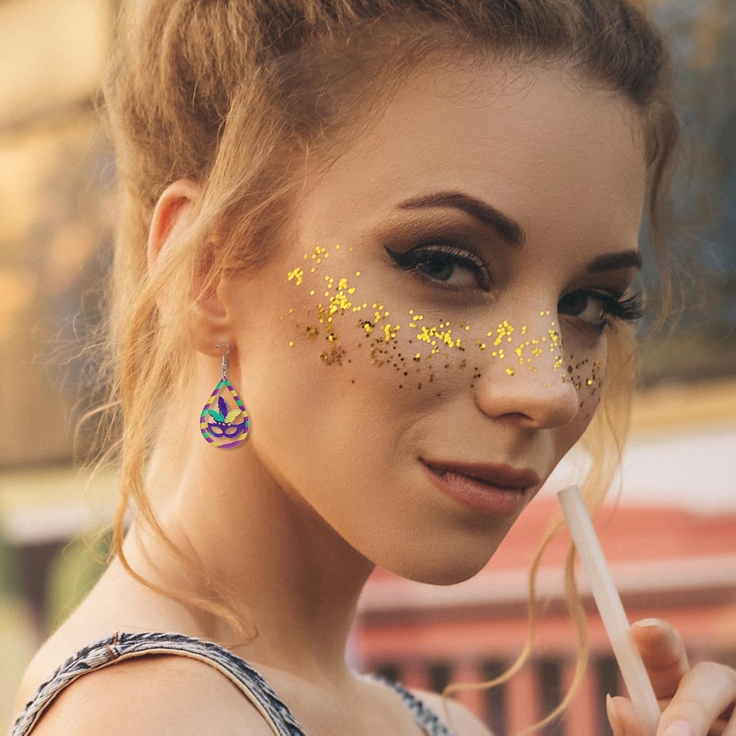 Mardi Gras Earrings, Acrylic Mardi Gras Mask Dangle Purple Drop Earrings Carnival Theme Outfit Mask Earrings for Women Carnival Jewelry Role Play Party Accessories - Image 4