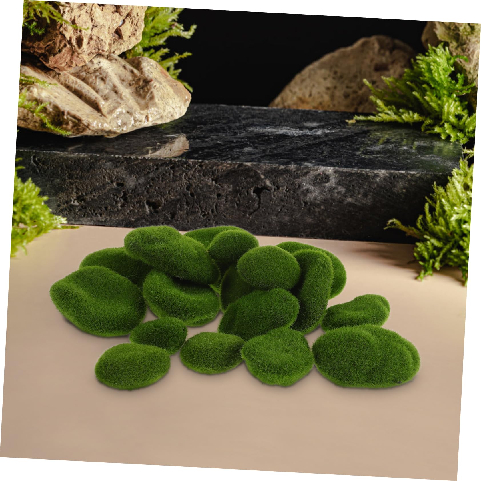 Angoily Pietre Muschio Artificiali Realistiche 50 Pezzi, Verde | Silk Flower, Forma Stone, per Garden e Balconies, Aspetto Naturale e Uso Versatile