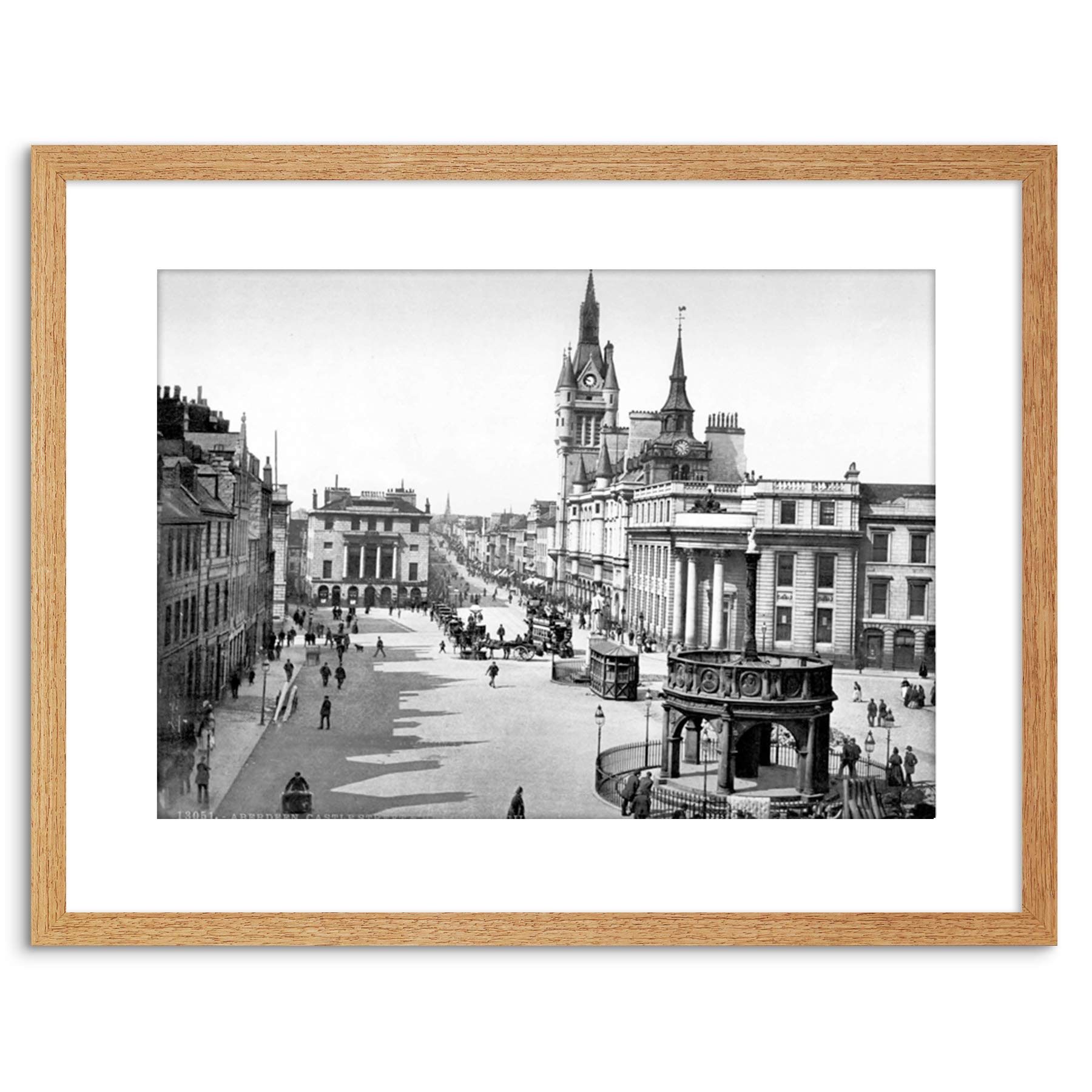 Wee Blue Coo 9x7 '' ABERDEEN CASTLE STREET SCOTLAND OLD BW PHOTO FRAMED ART PRINT F97X032