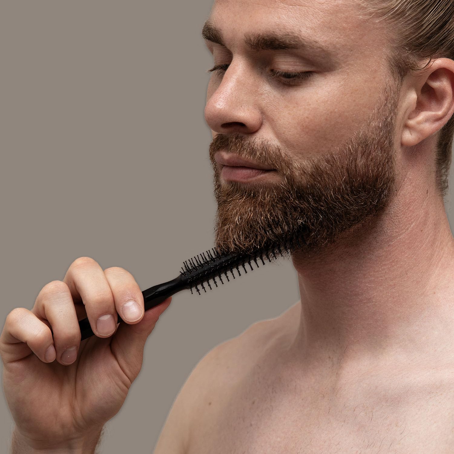 cepillo para barba S | cepillo redondo multiusos | con 152 cerdas | ideal para peinar
