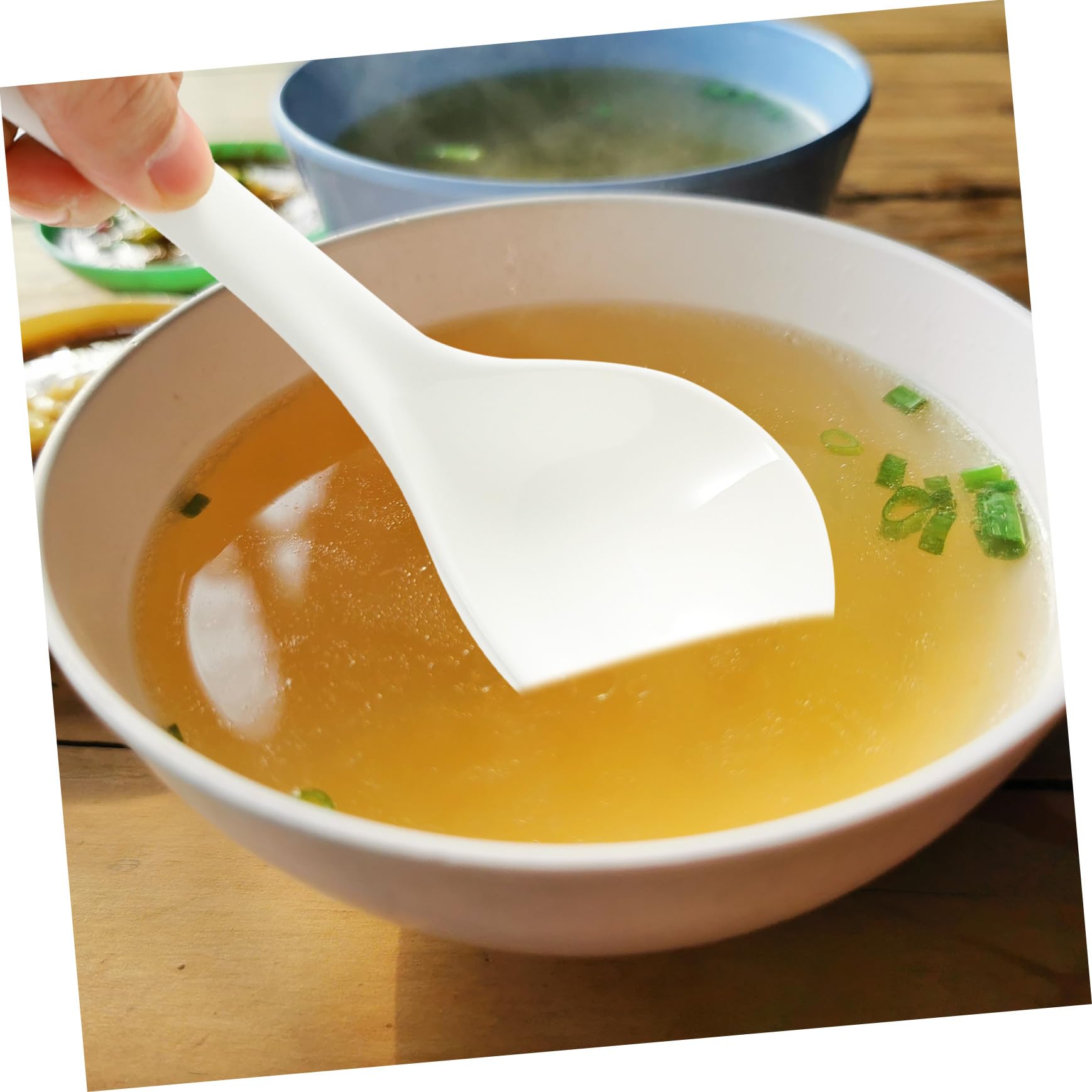 Toyvian Cuillères à Soupe Manche Long et Épais Lot de 2 en Céramique Blanche Résistantes aux Rayures, pour Restaurants et Hôtels