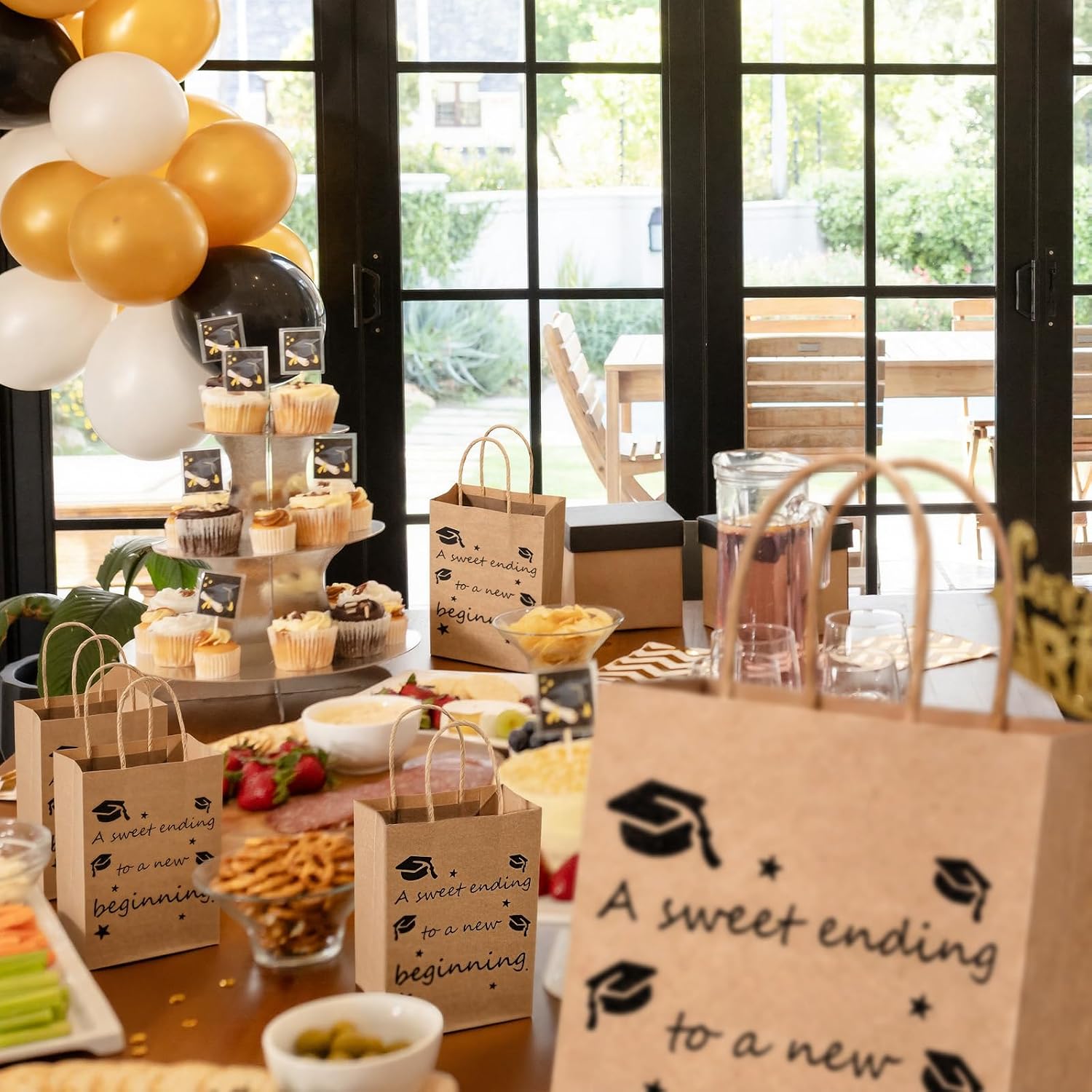 Gilprop 24 Pcs Graduation Paper Gift Bags 2026 Graduation Kraft Paper Treat Bags A Sweet Ending to a New Beginning Party Favors for High School, College Gift Wrapping Supplies Decoration
