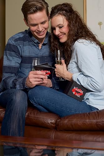 Miniatura 5 de Kisses 4 Us - Una caja de besos divertidos, coquetos y románticos para hacer que los besos sean divertidos. Perfecto para una cita nocturna, mejorar