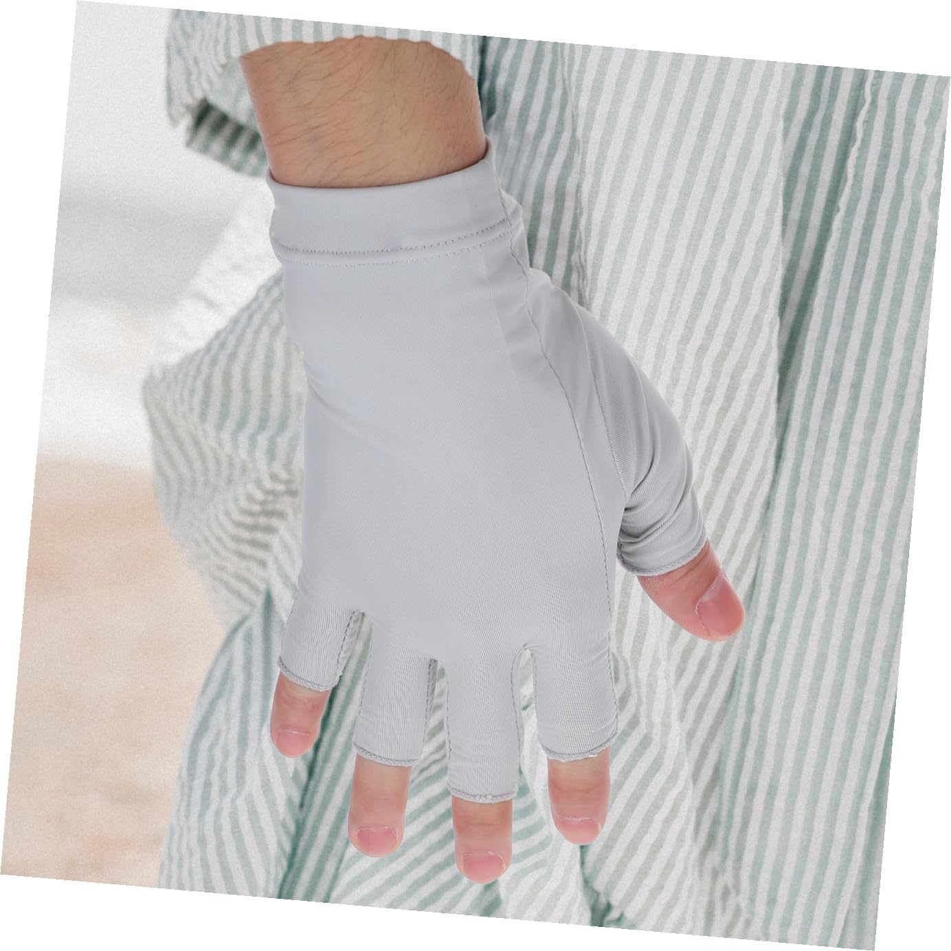 minkissy 4 pares de guantes UV, guantes de playa de verano, guantes de senderismo al aire , guantes de protección solar para mujer, guantes de protección UV, guantes de medio , uñas de gel,