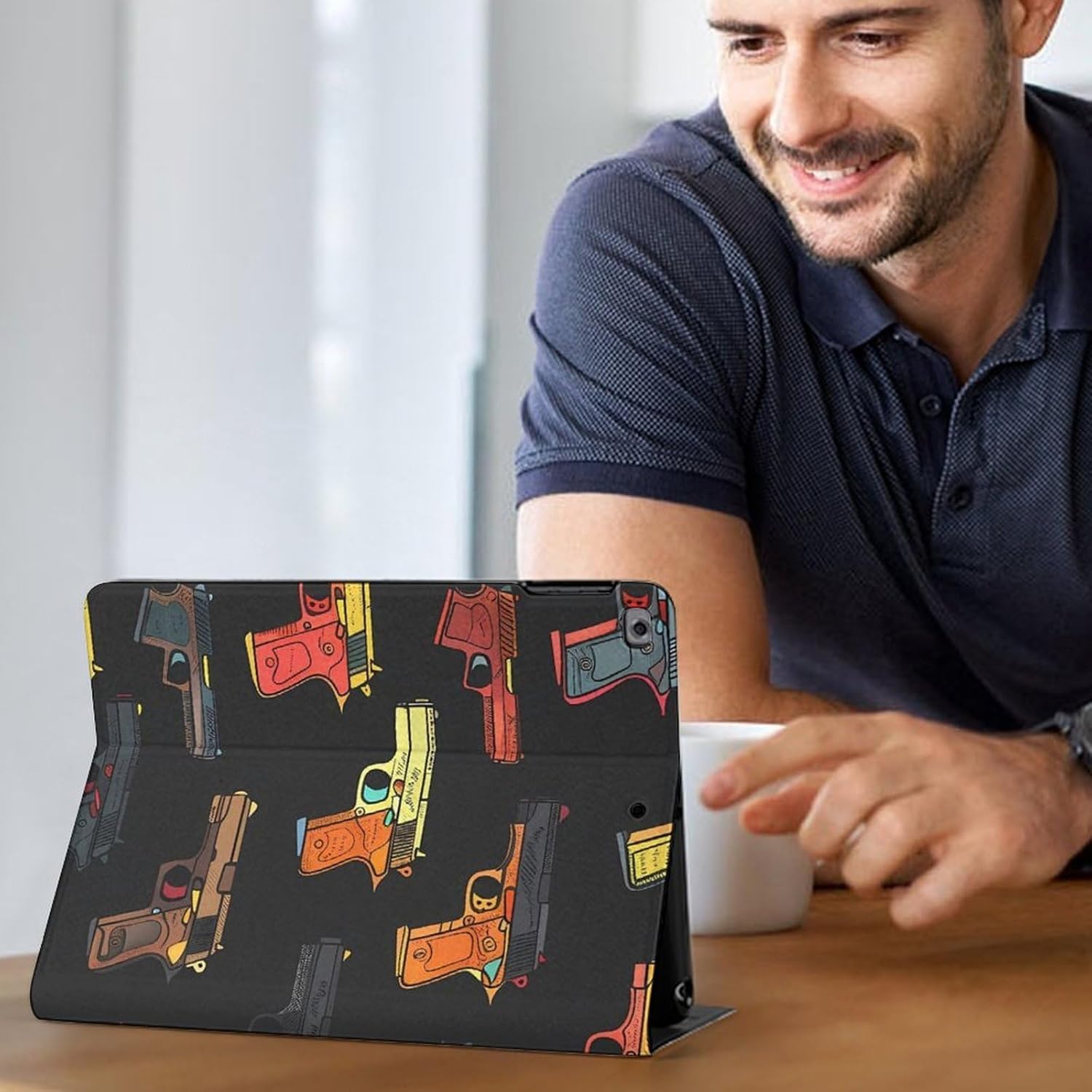 Hand Gun Printed Case Trifold Stand Protective Cover Compatible with ipad 2017/2018/Air1/Air2 (9.7in)