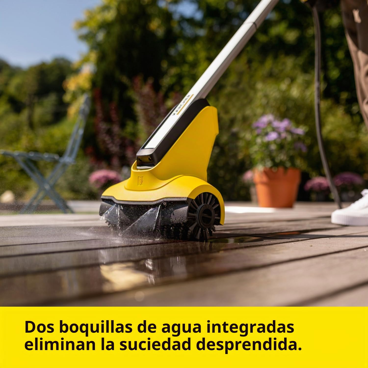 Kärcher Limpiadora de terrazas PCL 3-18 a batería 18 V, presión: 10 bar, consumo de agua a 4 bar: máx. 180 l/h, rendimiento: 20-40 m2, compatible con baterías 18 V de Kärcher, sin batería