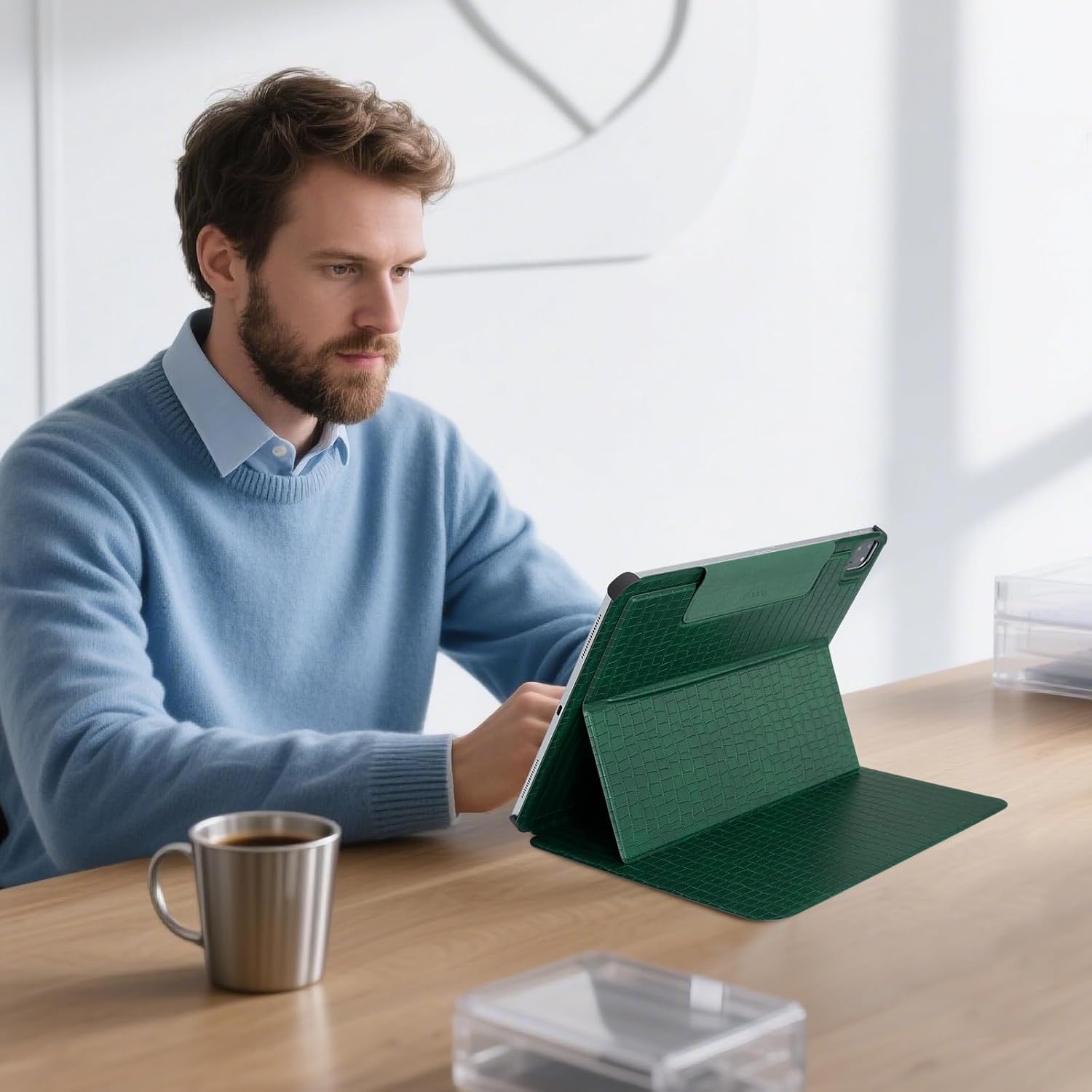 CoBak Magnetic Case with Stand for iPad Pro 13 Inch (M4/M5) 2024/2025, Multiple Viewing Angles, Smart Auto Sleep/Wake Cover with Corner Protection with Apple Pencil Holder Strap,Emerald Croc