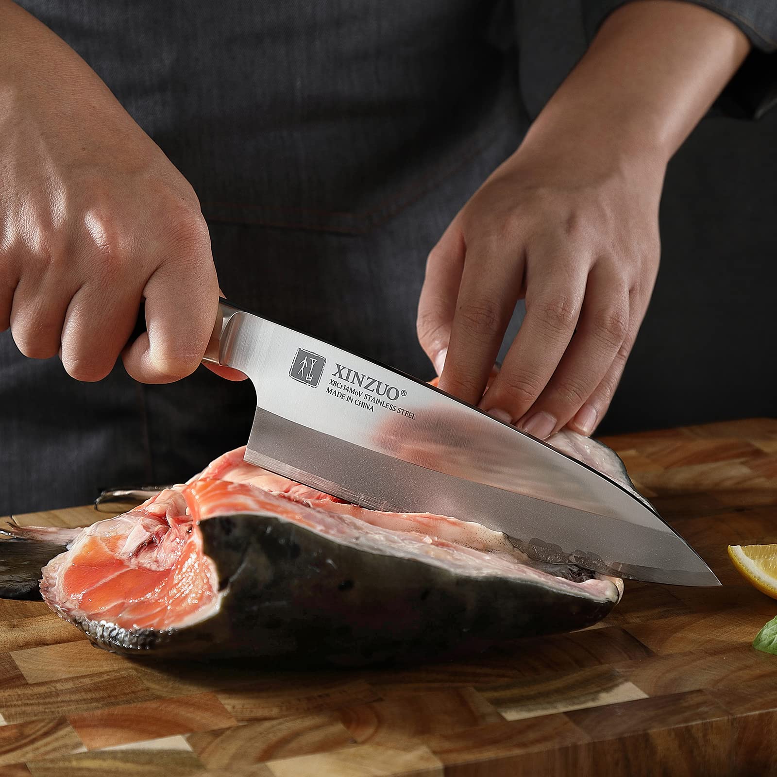 XINZUO 18cm Deba Messer Edelstahl X8Cr14MoV, Japanisches Sashimi Sushi Messer Einzelfase Klinge- Kochmesser Profi Fischmesser Ebenholzgriff -mit Scheide aus Birkenholz