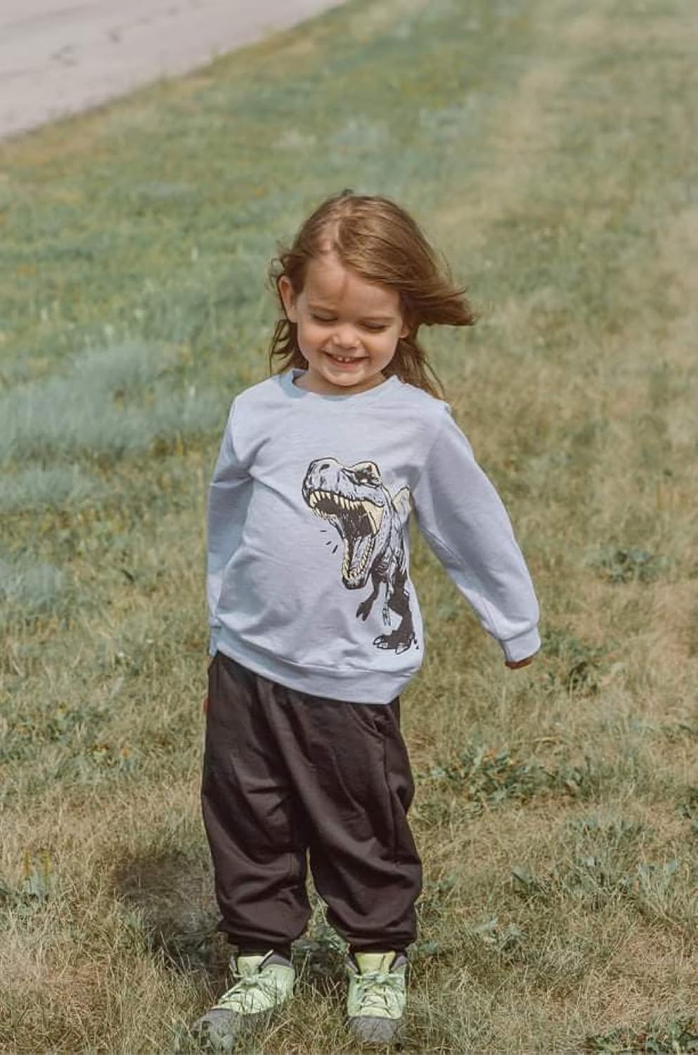 HINTINA Toddler Boy Sweatshirt Outfits Long Sleeve Dinosaur Top Pants Sweatsuit 2PCS Fall Winter Outfits Set - Image 4