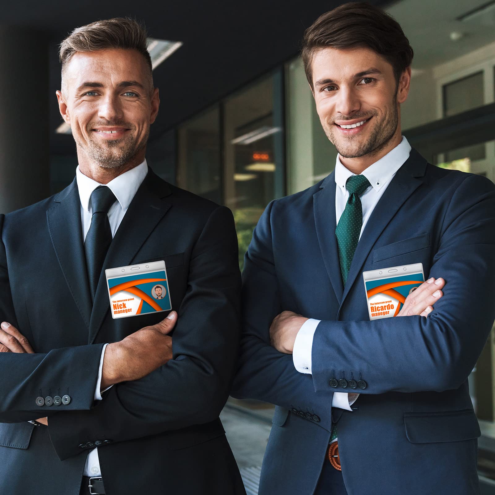 Lot de 50 porte-badges horizontaux en plastique transparent et 50 porte-badges magnétiques pour conférences, bureau