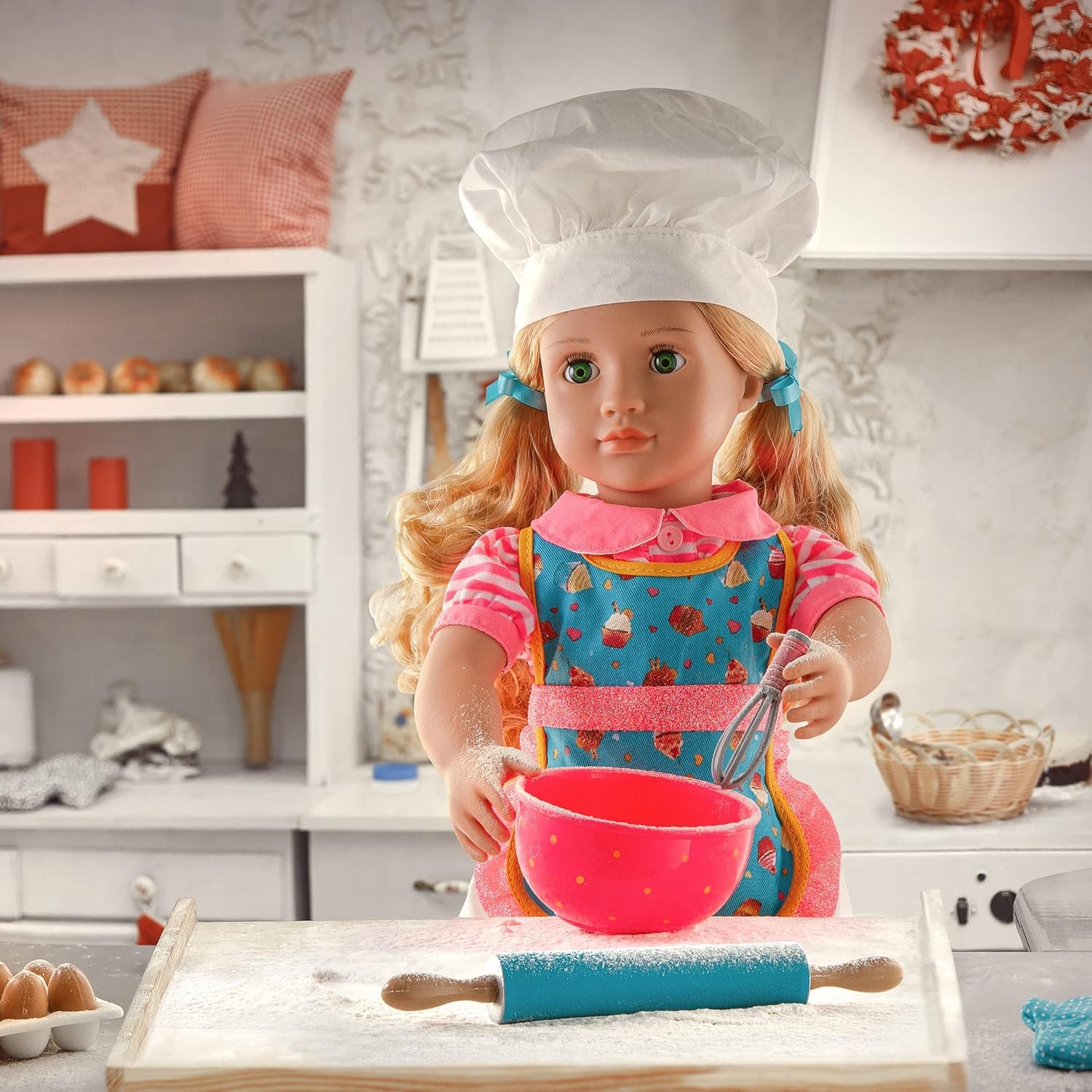 Our Generation - Jenny - Muñeca Articulada Panadera de 46 cm - Cabello Rubio y Ojos Verdes - Gorro de Cocinero, Delantal y Accesorios de repostería - Juguete para niños a Partir de 3 años