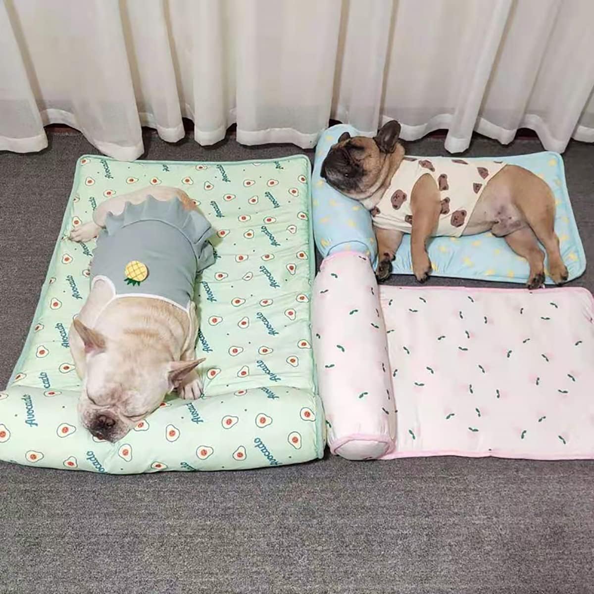 review Ice Silk Cooling Mat for Dogs & Cats - Pet Cooling Bed, Summer Pet Anti Slip Self Cool Bed Washable Cooling Mat with Pillow for Cats and Small Medium Dogs for Sleeping (S(23.6*15.7inch),Avocado)