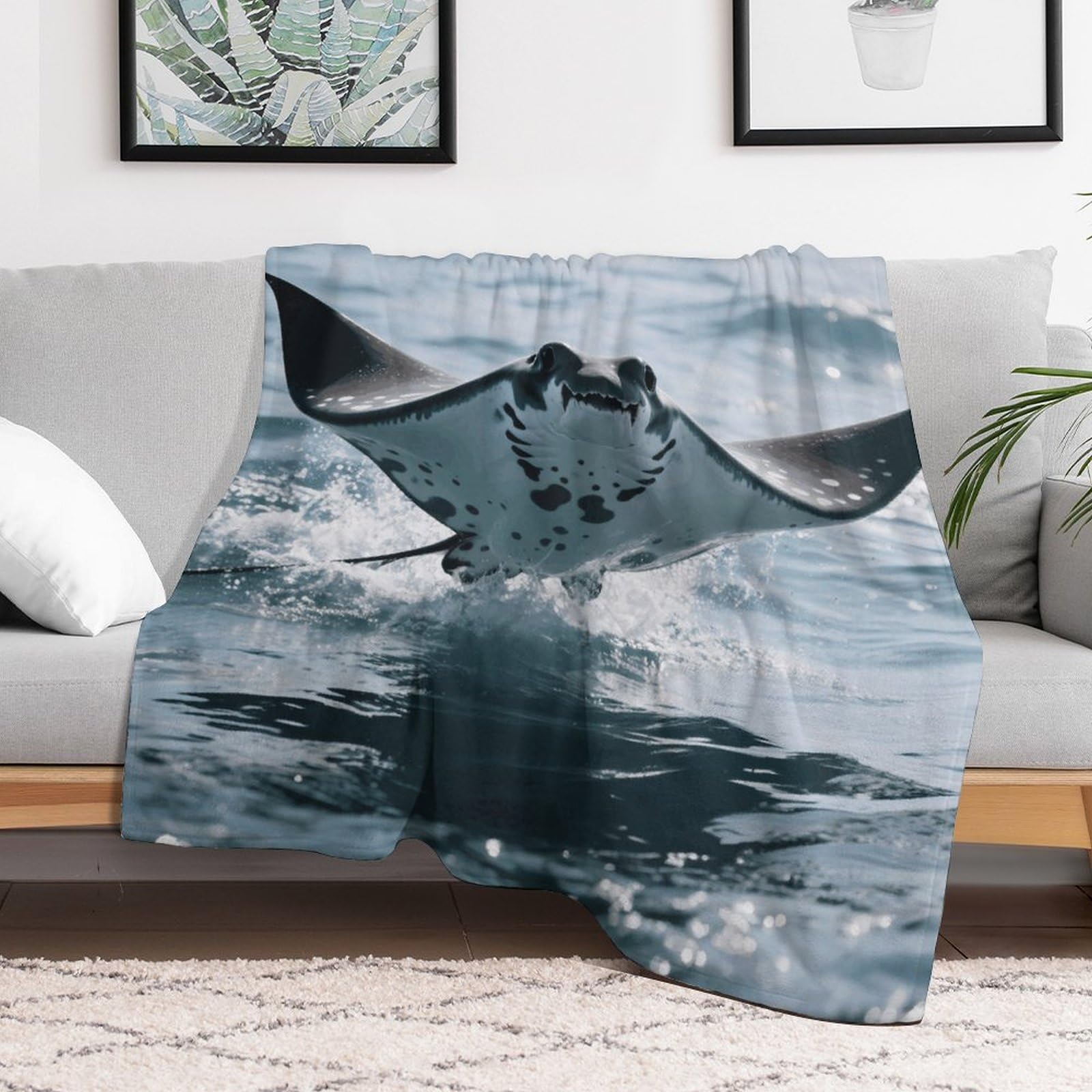 Custom Manta Ray Blanket Lightweight Flannel Fleece Throw for Couch Sofa Bed Luxury Soft Cozy Plush Lap Bedtime Blanket for All Seasons Bedroom Home Decor Gifts 50x60