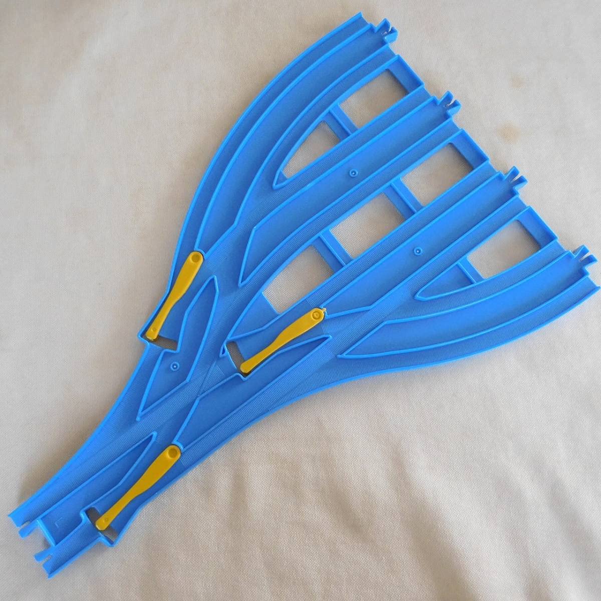 Amazon | 中古プラレール4分岐4車線ポイントレールL・Rレール部品